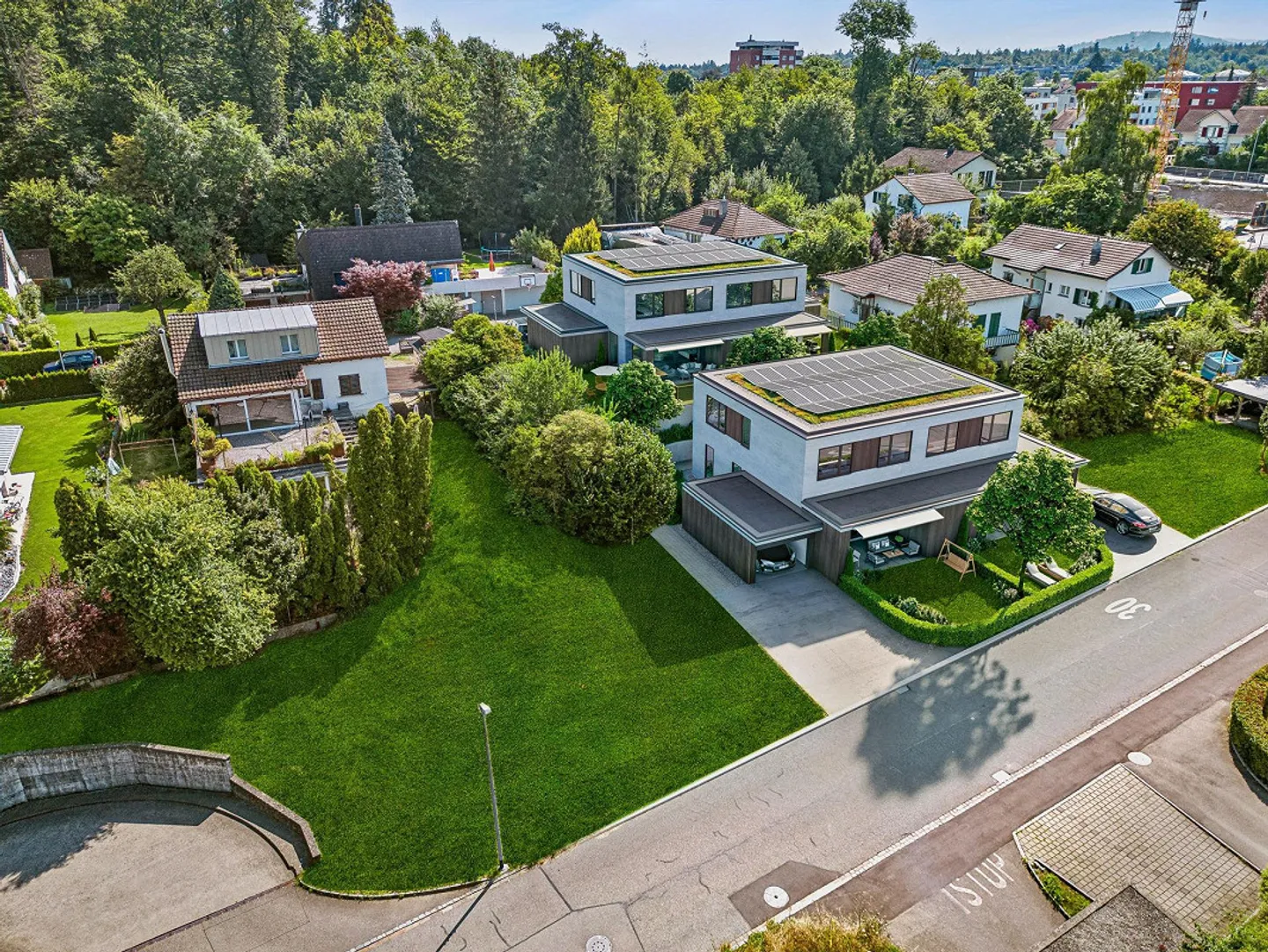 Casa moderna di 5,5 stanze con giardino ad Aarau Rohr in vendita - Foto 3 di 13