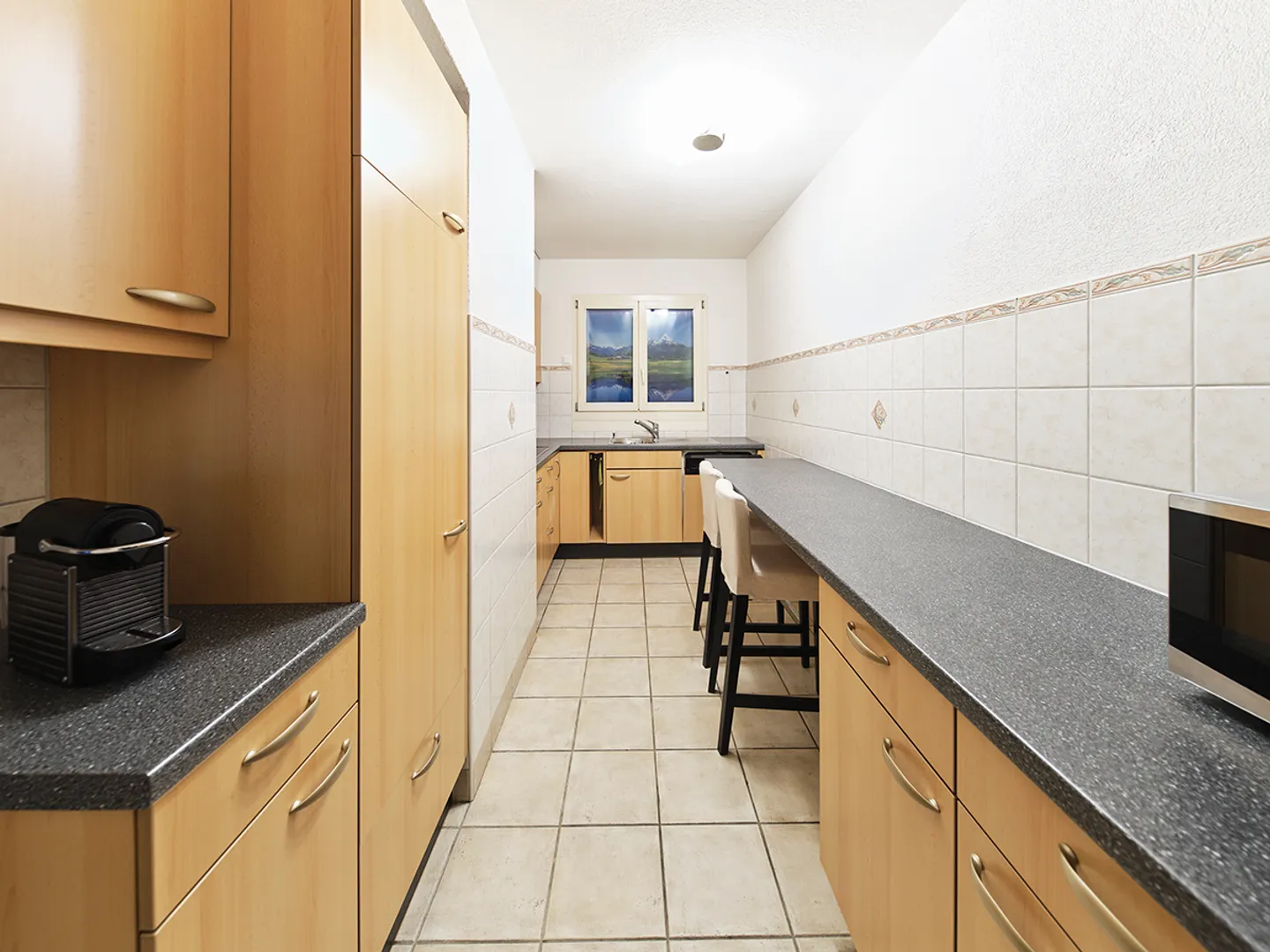 Apartment for rent - Photo 3 of 9