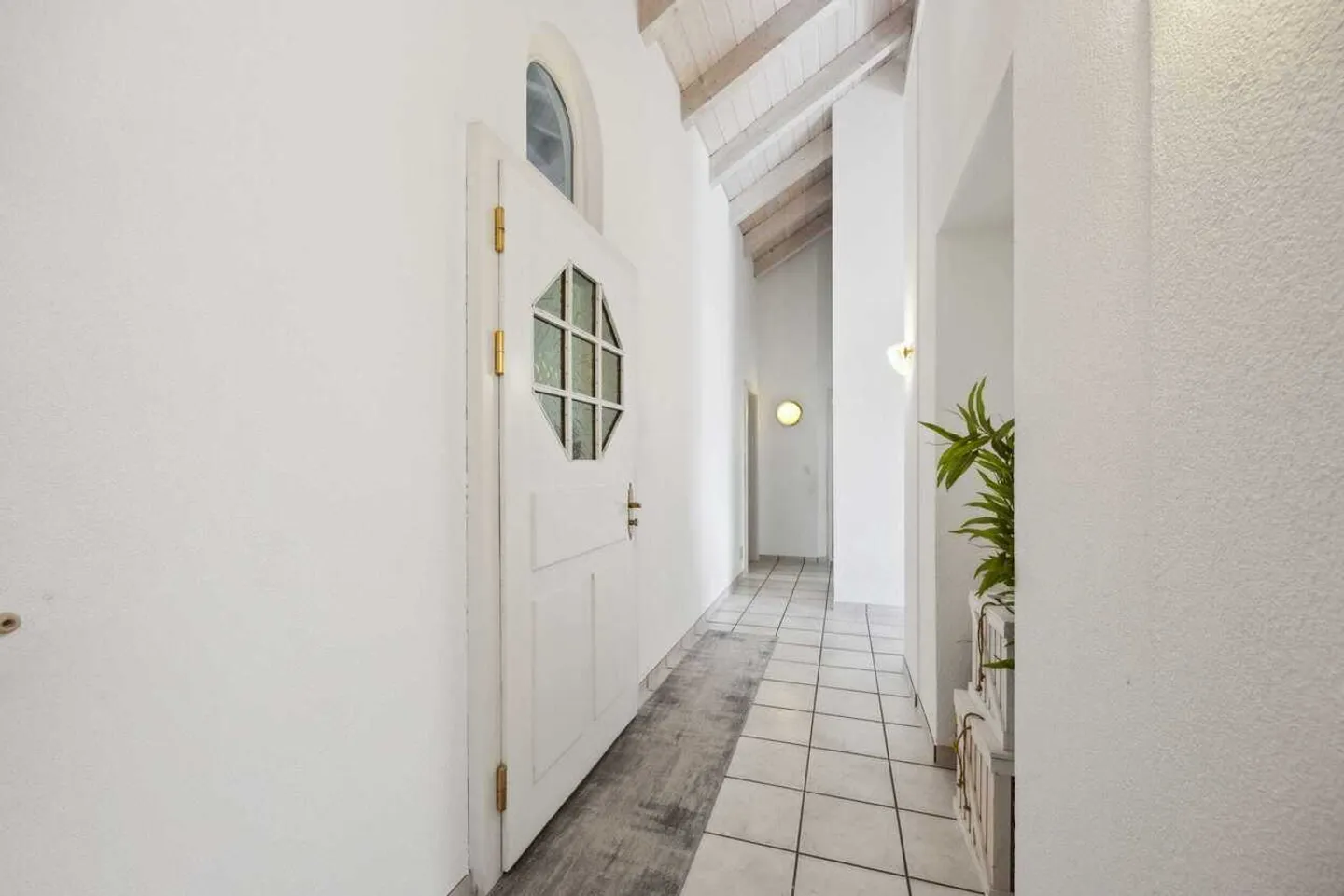 4.5-room attic apartment with 12 m² terrace in Lotzwil - Photo 9 of 13