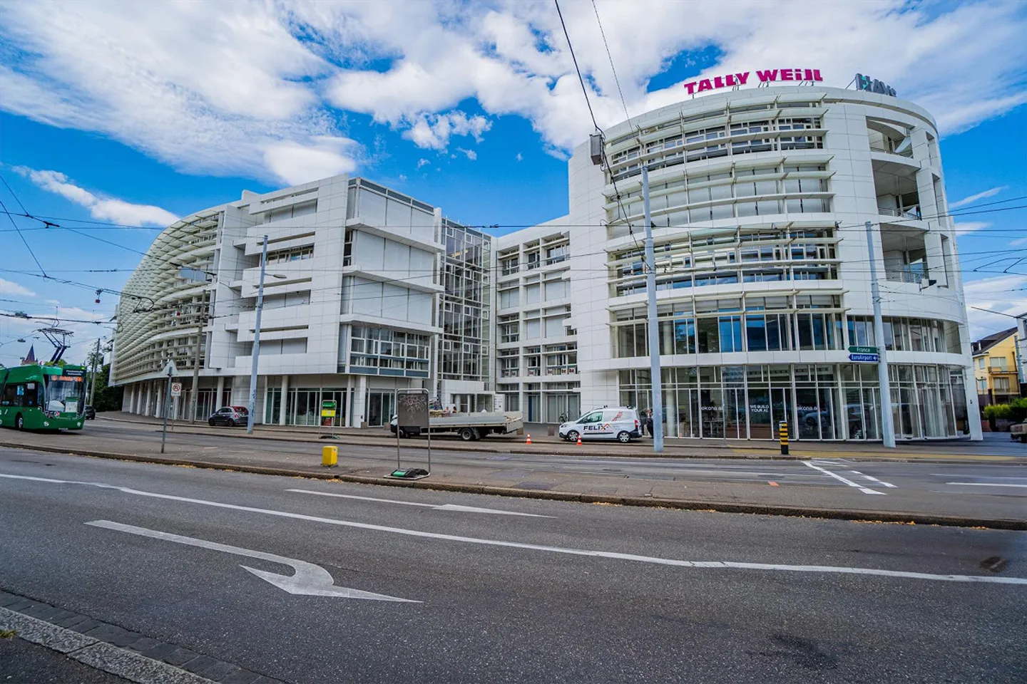 59 m² office in White Plaza, 3rd floor, near SBB - Basel for rent - Photo 1 of 13