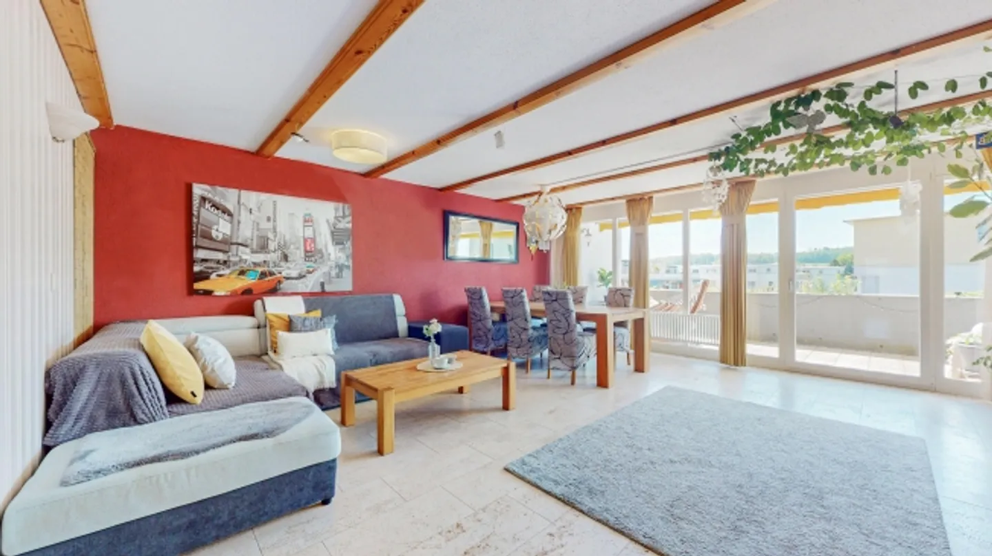 Appartamento duplex di 5,5 locali in posizione attraente - Foto 1 di 8