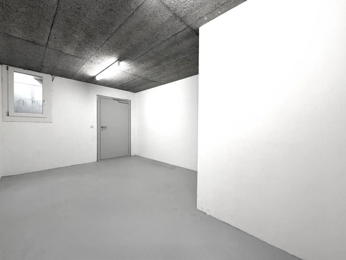 Practical storage room with private outside access - Photo 2 of 5