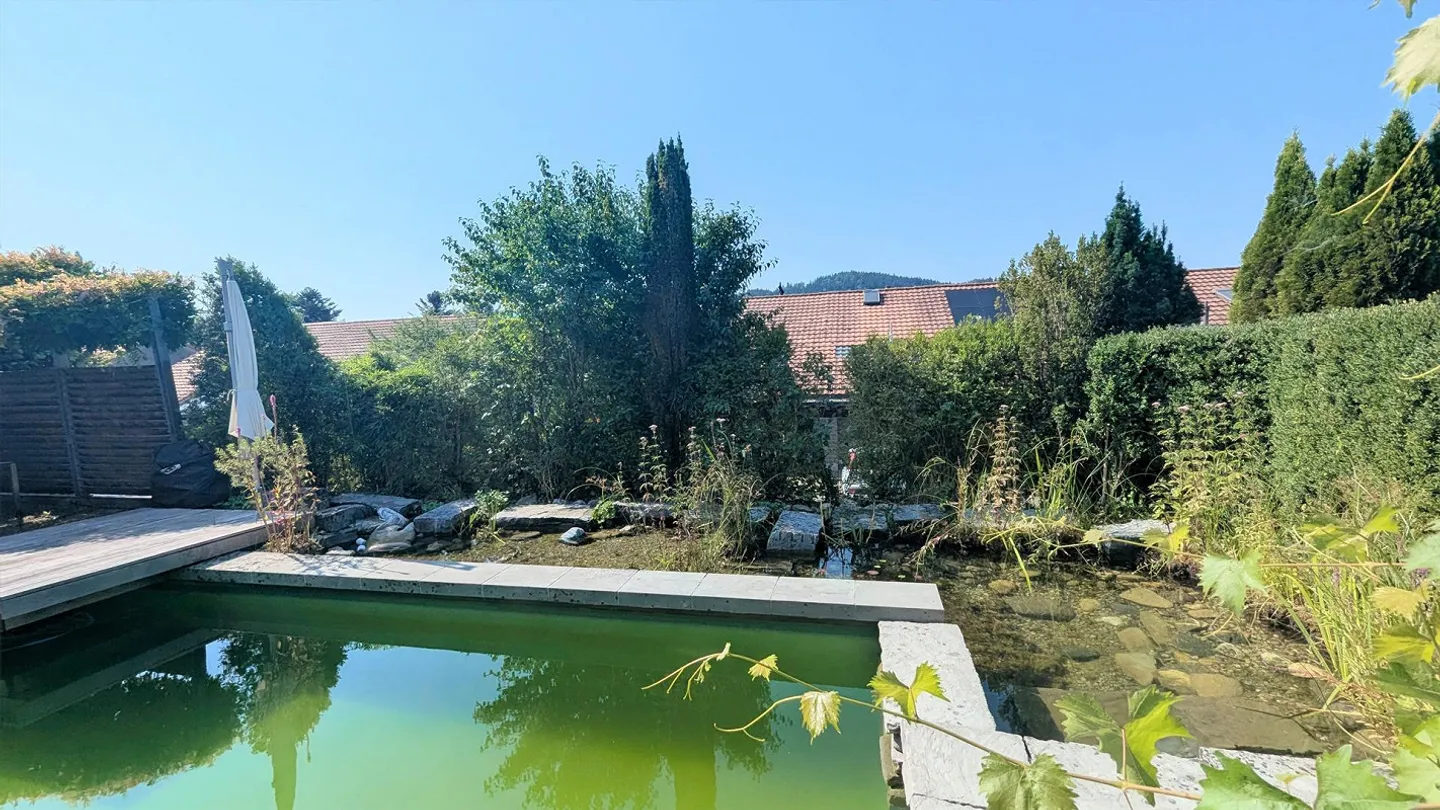 Subtle elegance on the outside – spectacular oasis on the inside - Photo 17 of 27