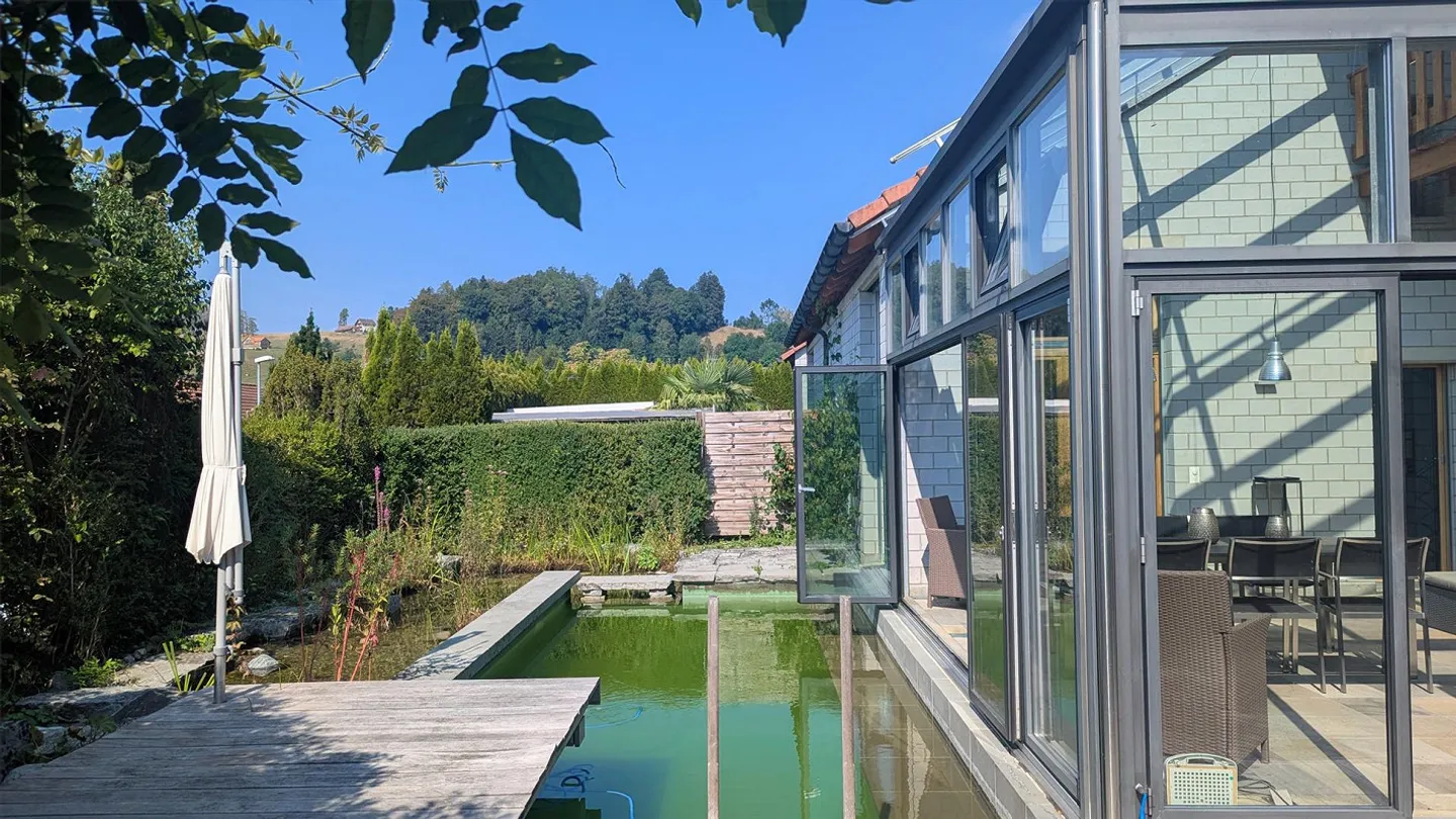 Subtle elegance on the outside – spectacular oasis on the inside - Photo 19 of 27