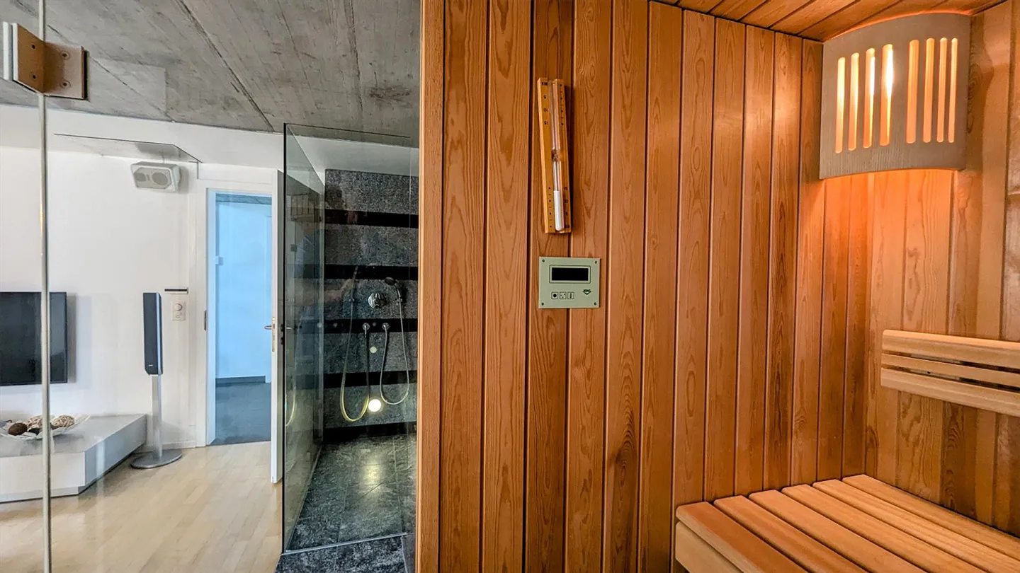 Subtle elegance on the outside – spectacular oasis on the inside - Photo 22 of 27