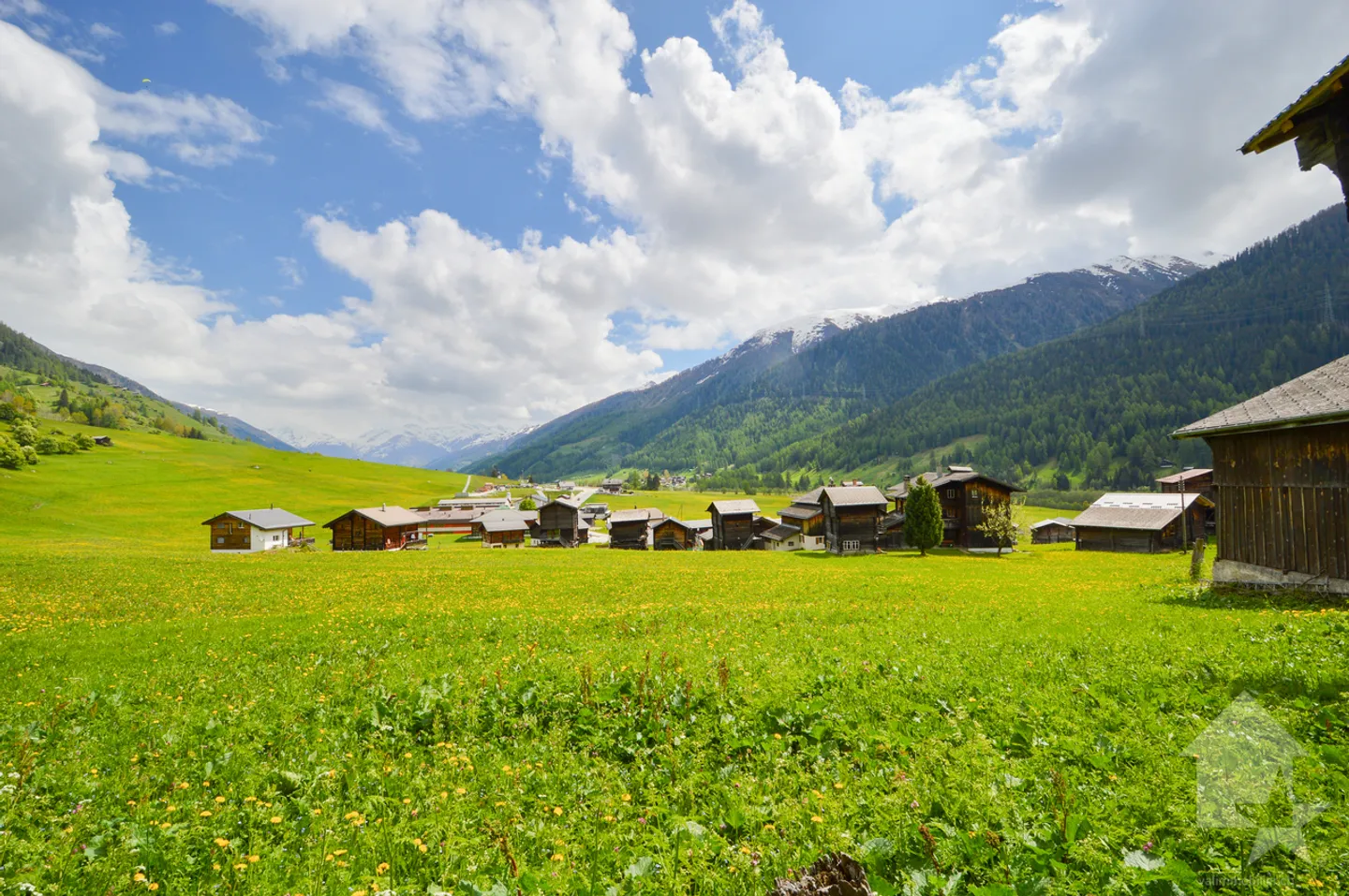 Terreno edificabile a Gluringen – Il tuo sogno di una casa nelle Alpi! - Foto 1 di 13