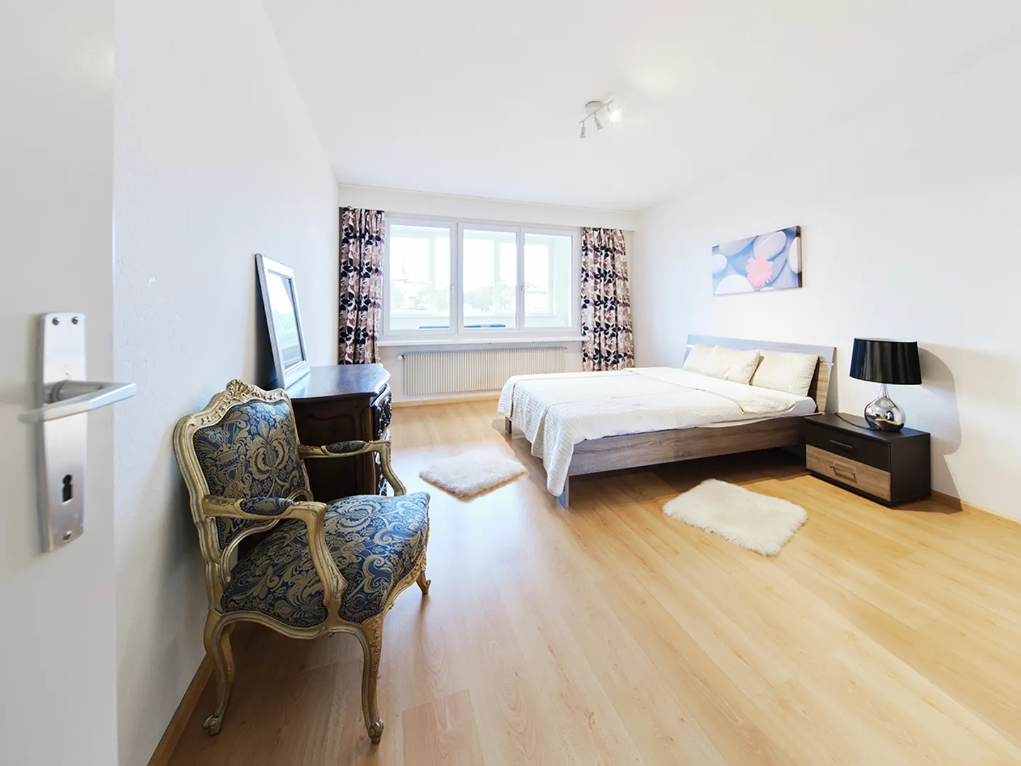 Apartment for rent - Photo 7 of 9