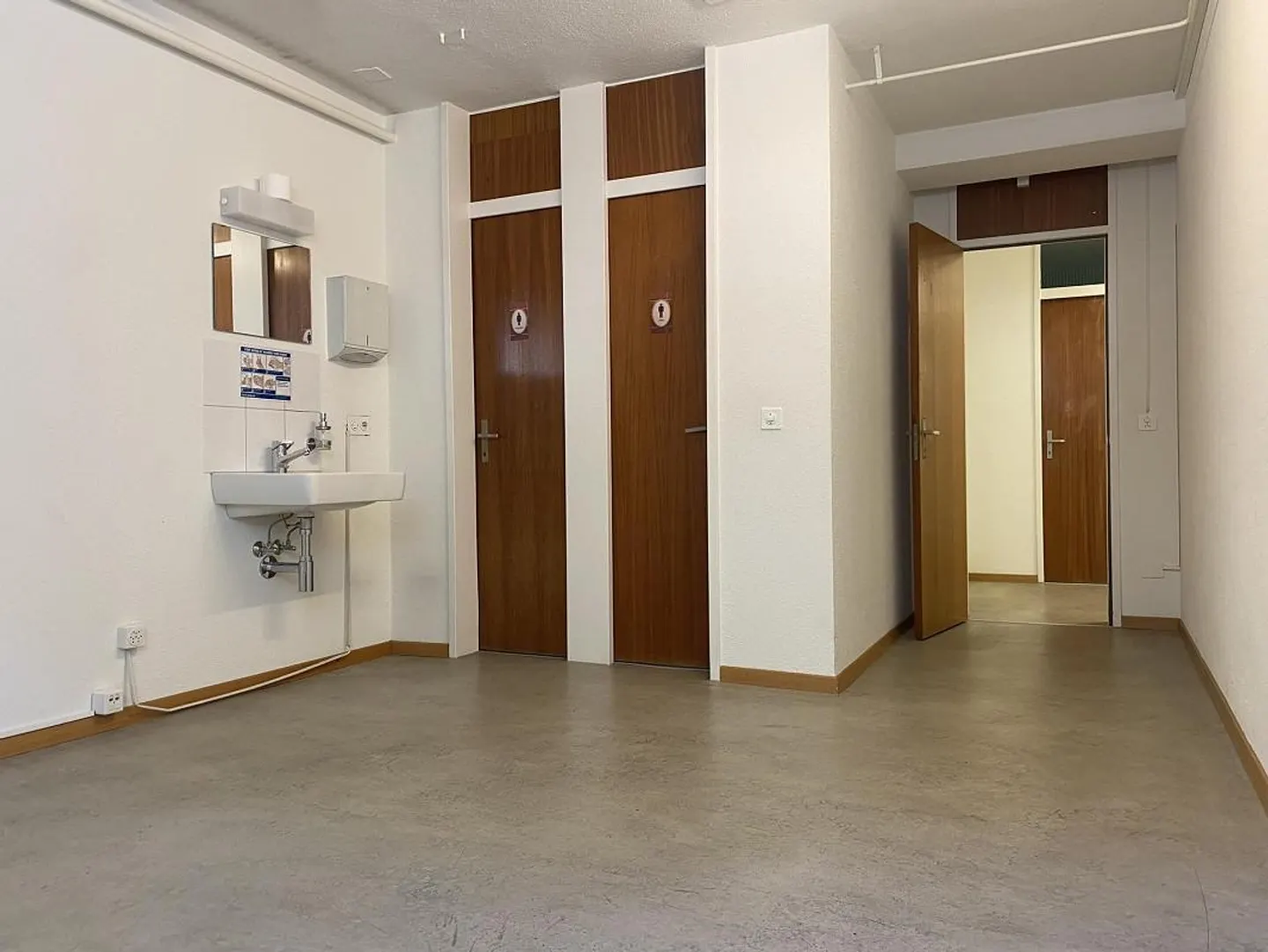 Quiet Offices in Spalenquartier - Photo 6 of 12