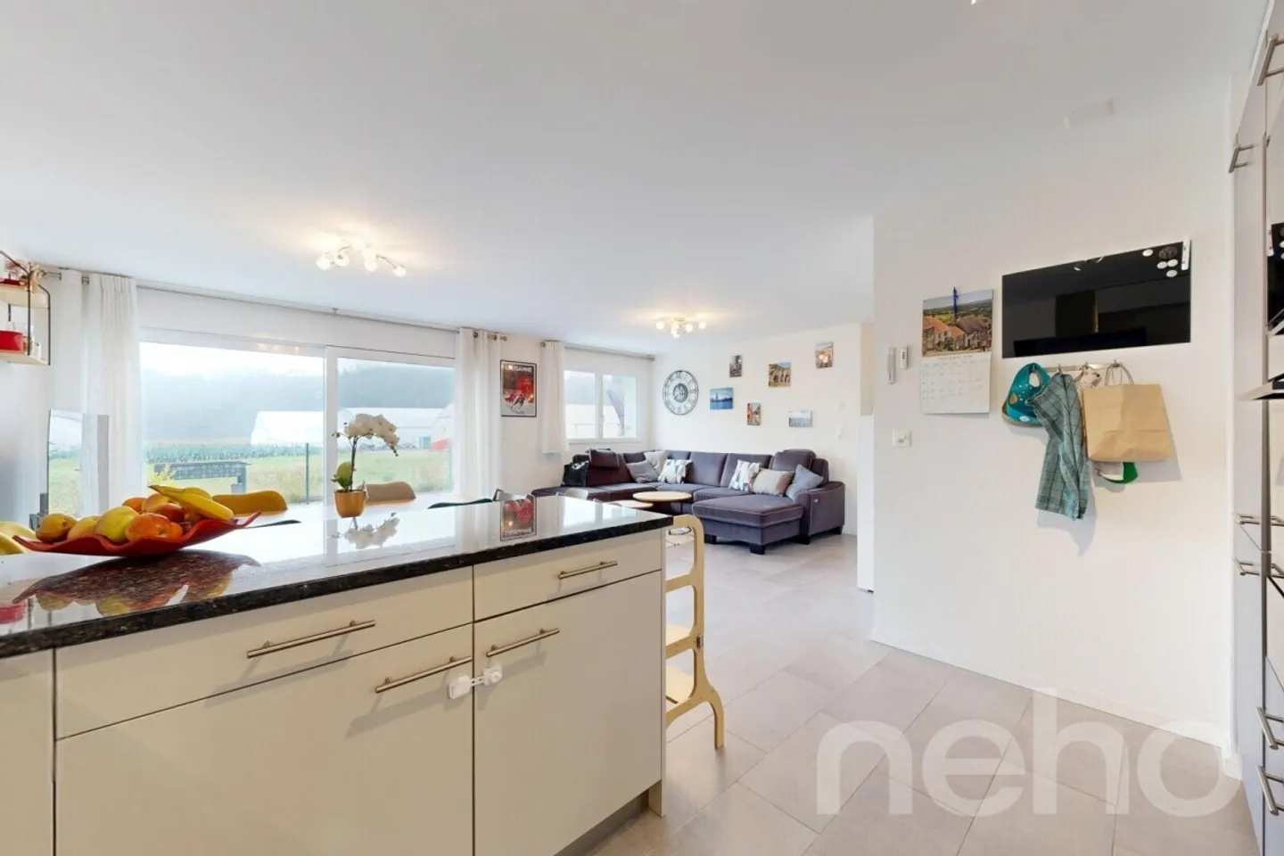 Orny: superb 5.5 room apartment with large garden - Photo 4 of 12