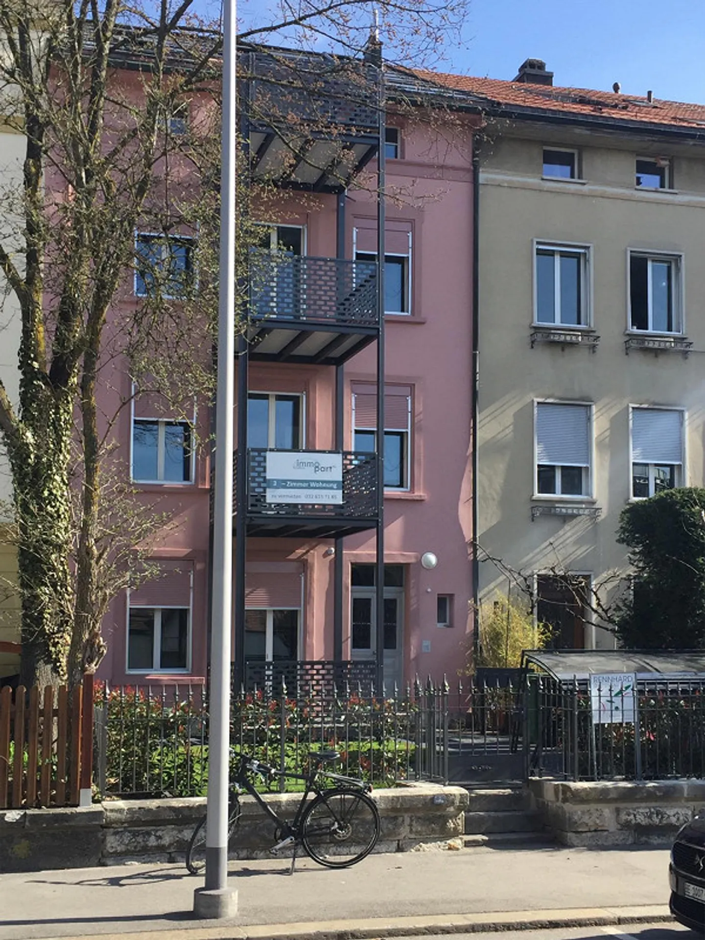 Charmante Wohnung mit Balkon - Foto 1 von 8