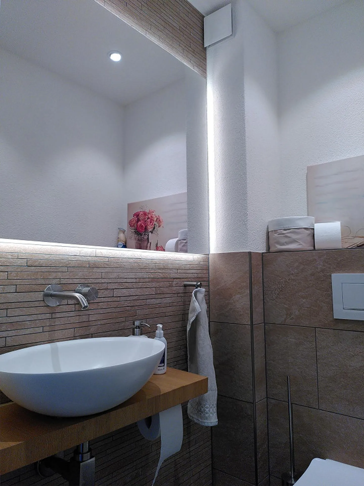 Charming 5.5-room maisonette apartment between Zug and Lucerne - Photo 3 of 6
