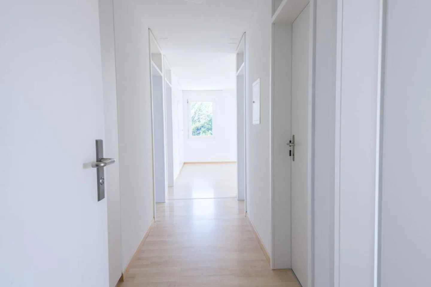 Schöne hochparterre Wohnung mit Gartenzugang - Foto 8 von 11