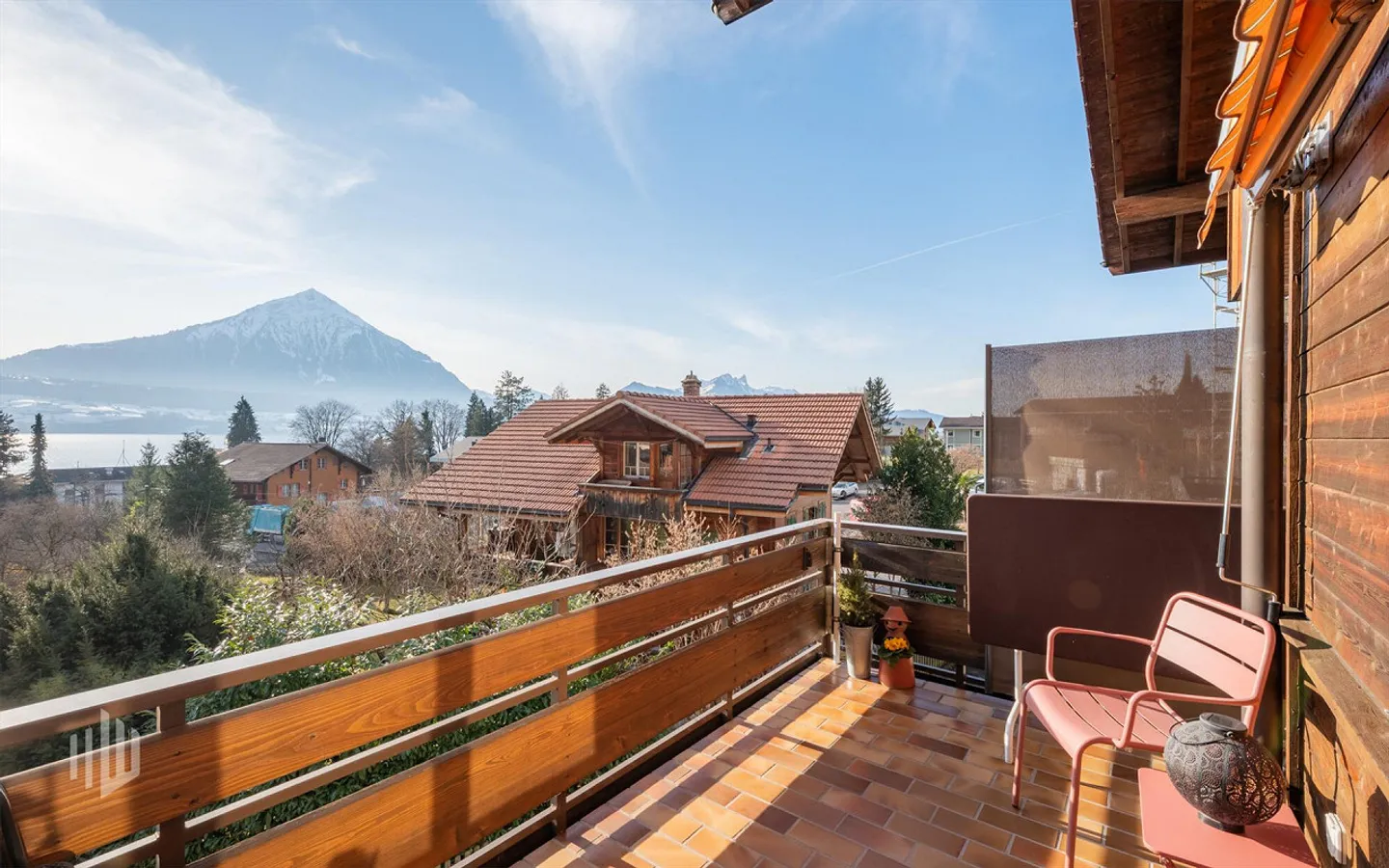 ImmoWyss - Paradiso delle vacanze con vista sul lago e sulle montagne a Merligen - Foto 1 di 6