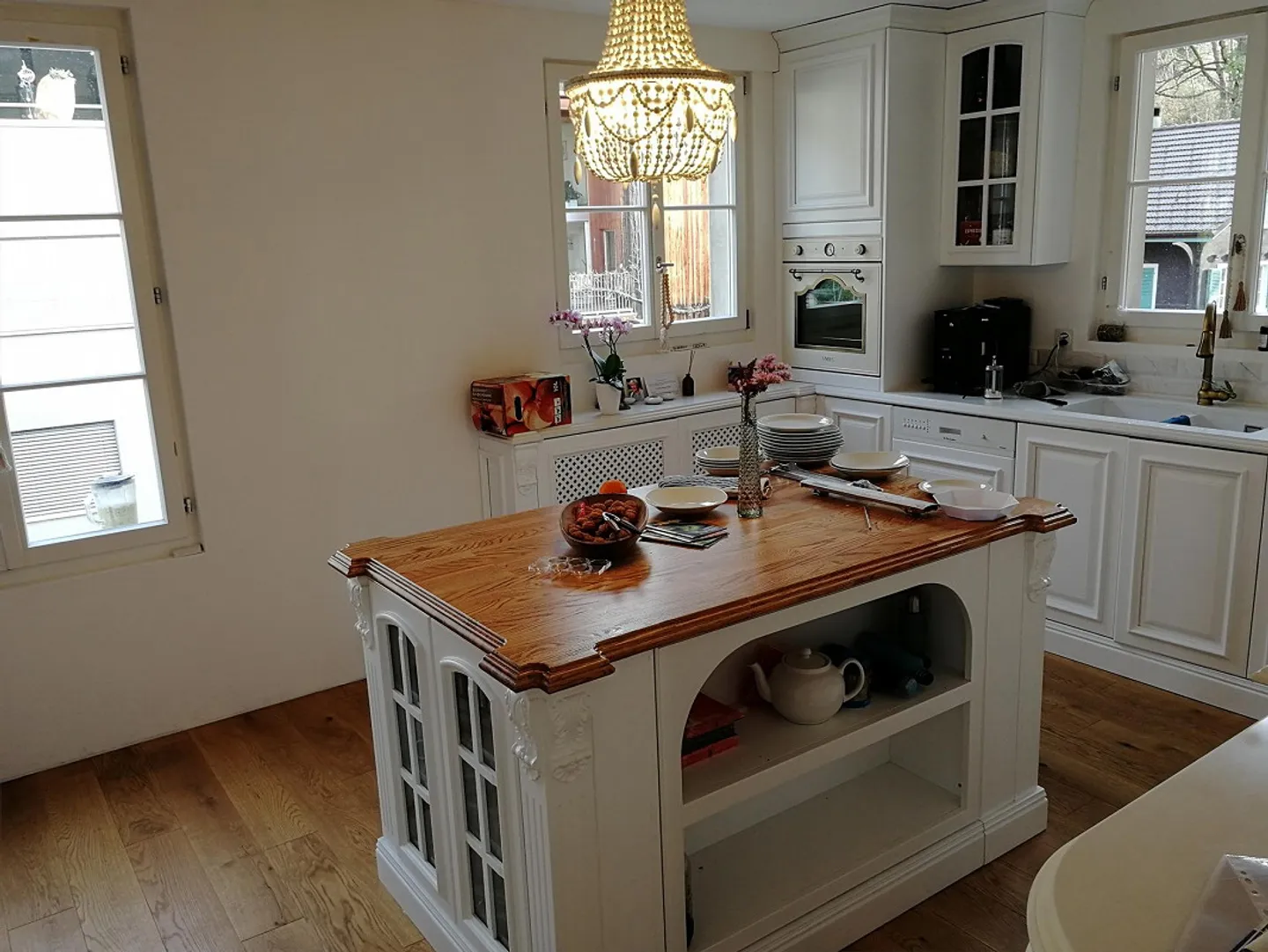 Charmante Villa mit Atemberaubendem Blick - Foto 10 von 23