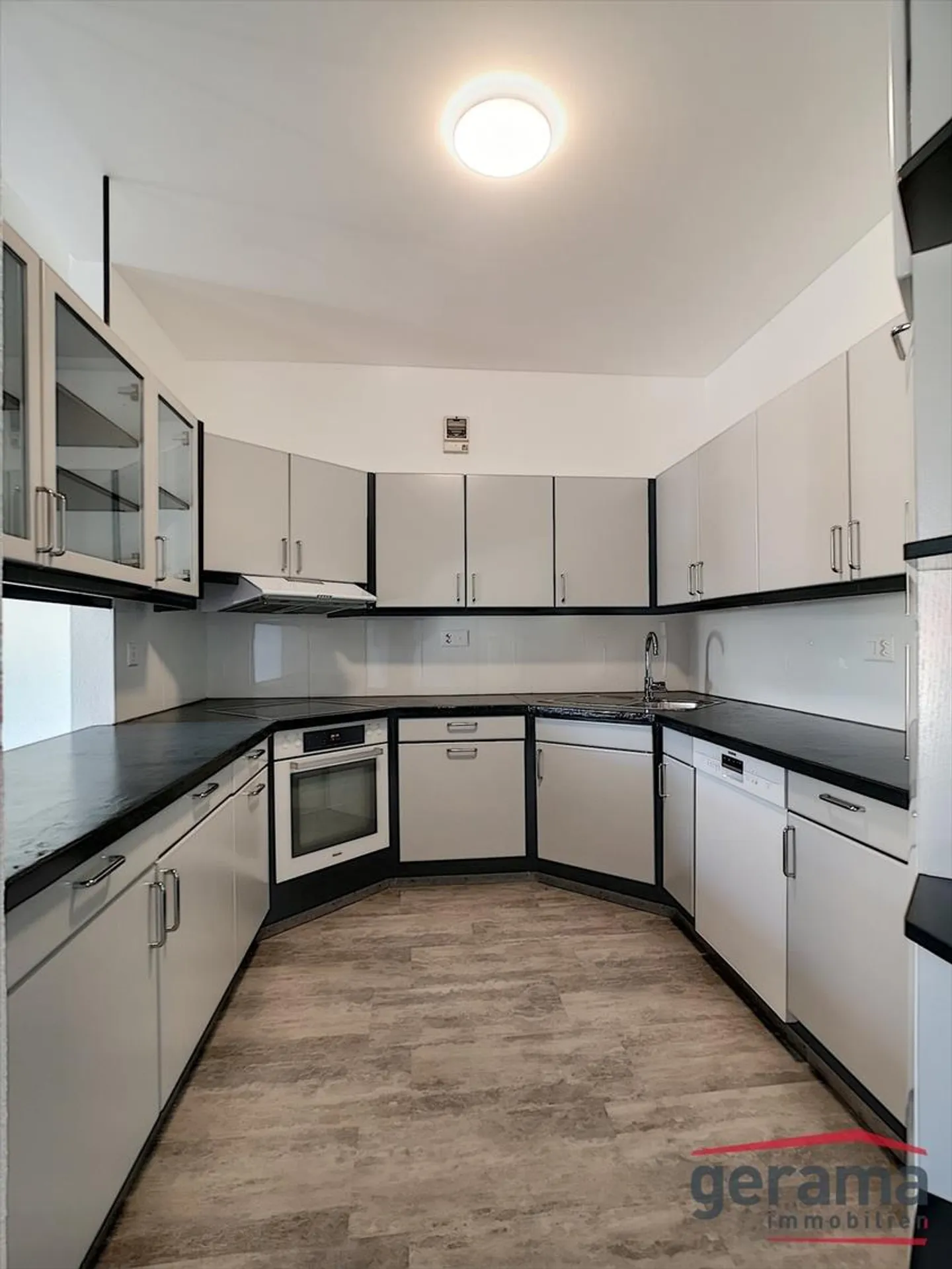 Appartamento 4.5 stanze al 1° piano a Prez-vers-Noréaz - Foto 1 di 8