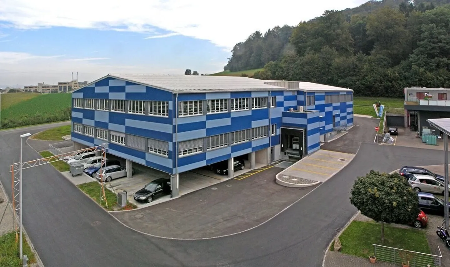 Places de stationnement à louer - Photo 3 sur 3