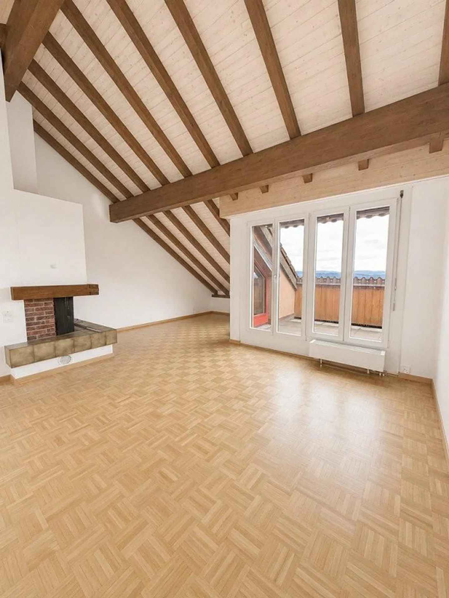 Sonnige Maisonettewohnung - Foto 3 von 11