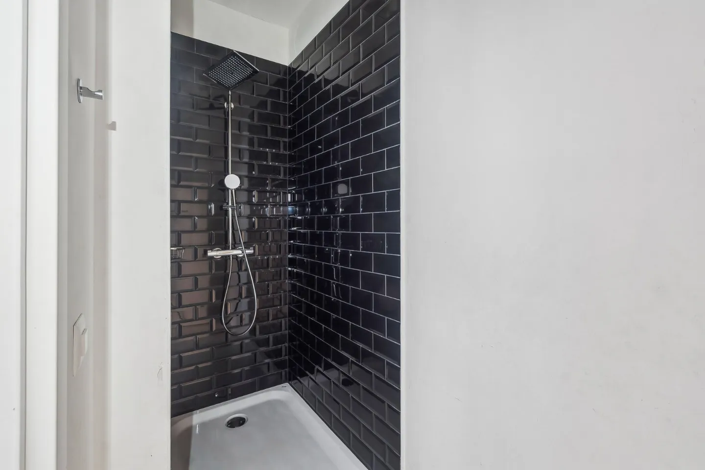 Vielseitiger Gewerberaum in Zürich - Foto 4 von 4