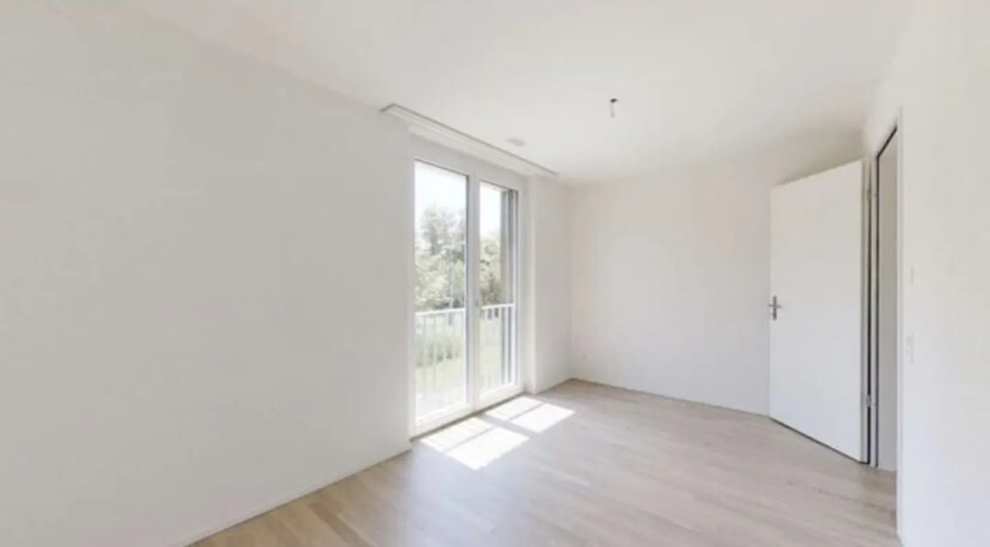Un Début Heureux dans un Appartement - Photo 3 sur 6