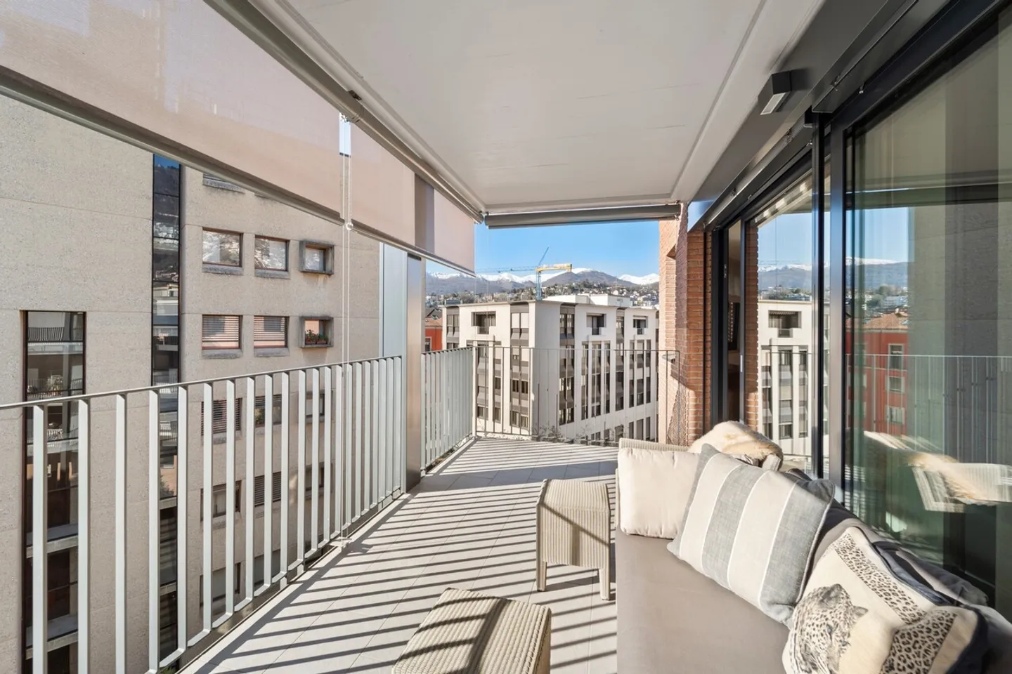 Prestigious Apartment in the Heart of Lugano - Photo 4 of 22