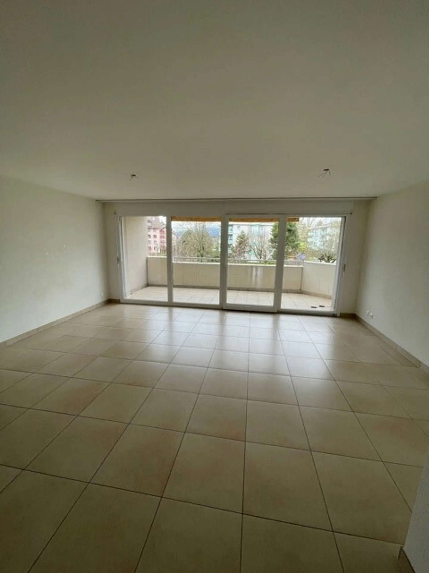 Appartamento 3.5 locali - Foto 2 di 7