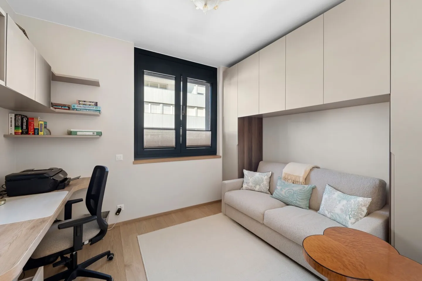 Prestigious Apartment in the Heart of Lugano - Photo 21 of 22