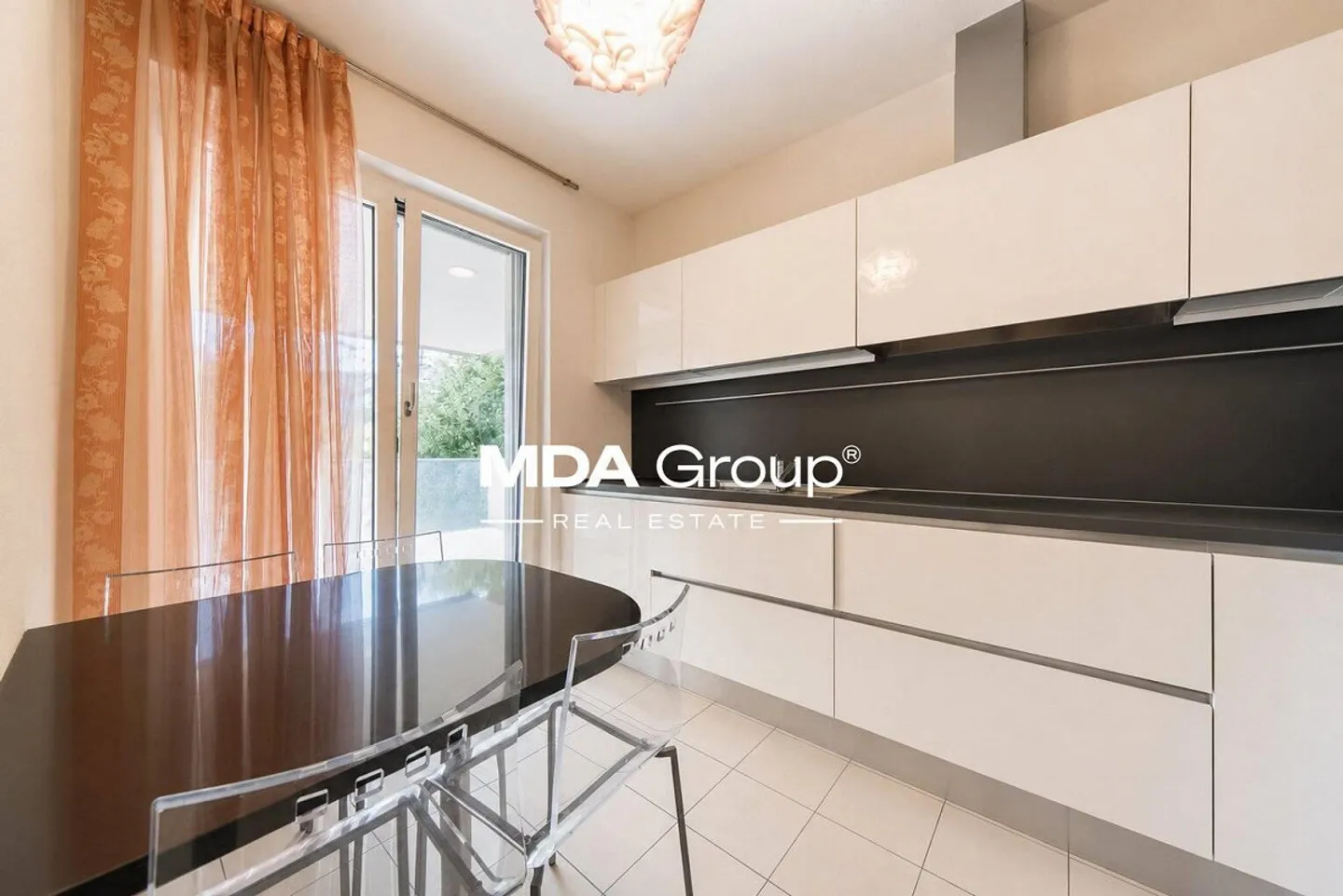 Apartment - Lugano - Photo 3 of 10