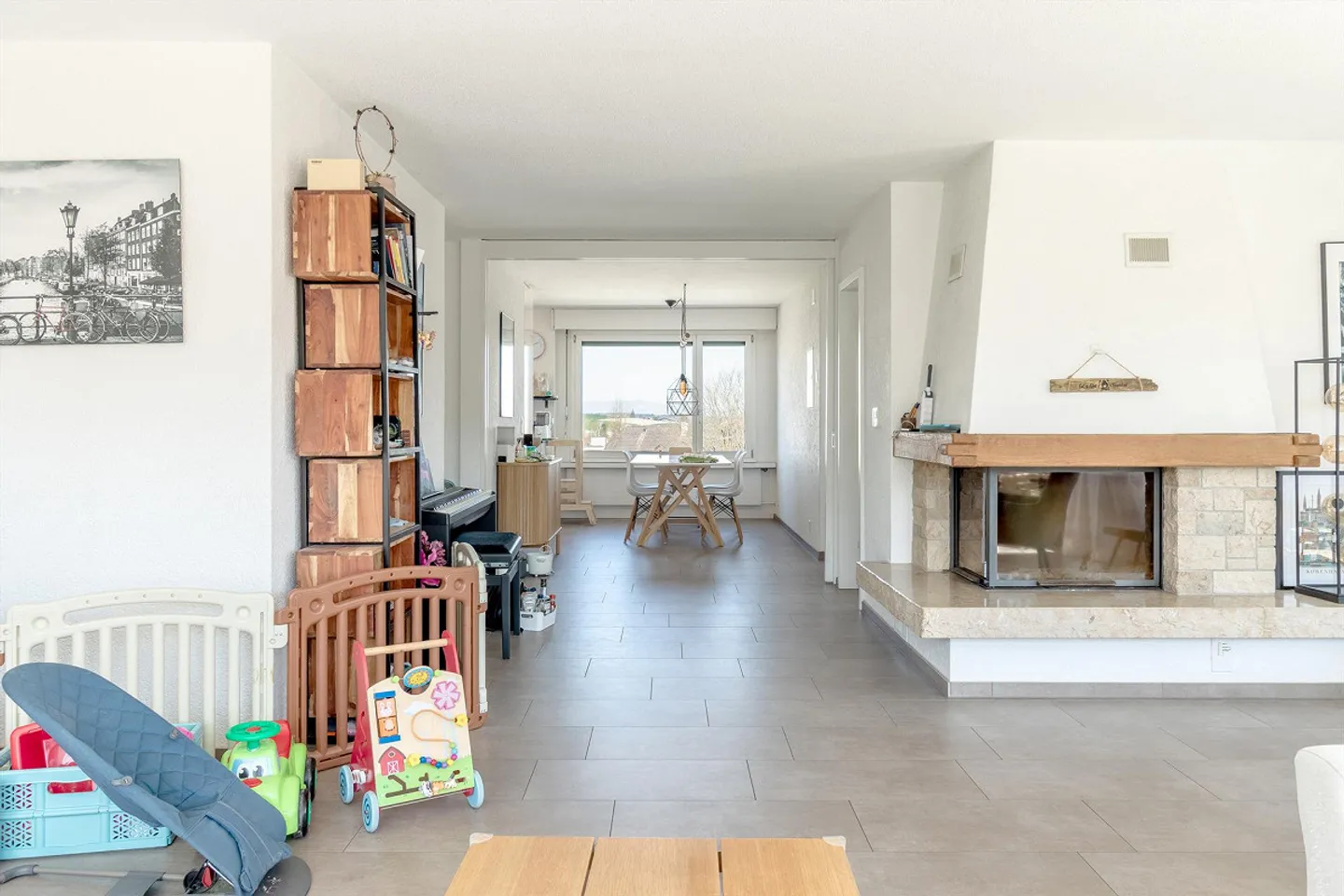 4.5 Zimmer Attikawohnung mit Terrasse zu verkaufen - Foto 4 von 13