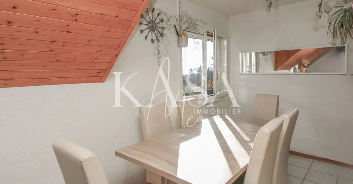 Ertragsduplex (ca. 4%) - Mieter vorhanden, ideal für Investoren - Foto 4 von 12