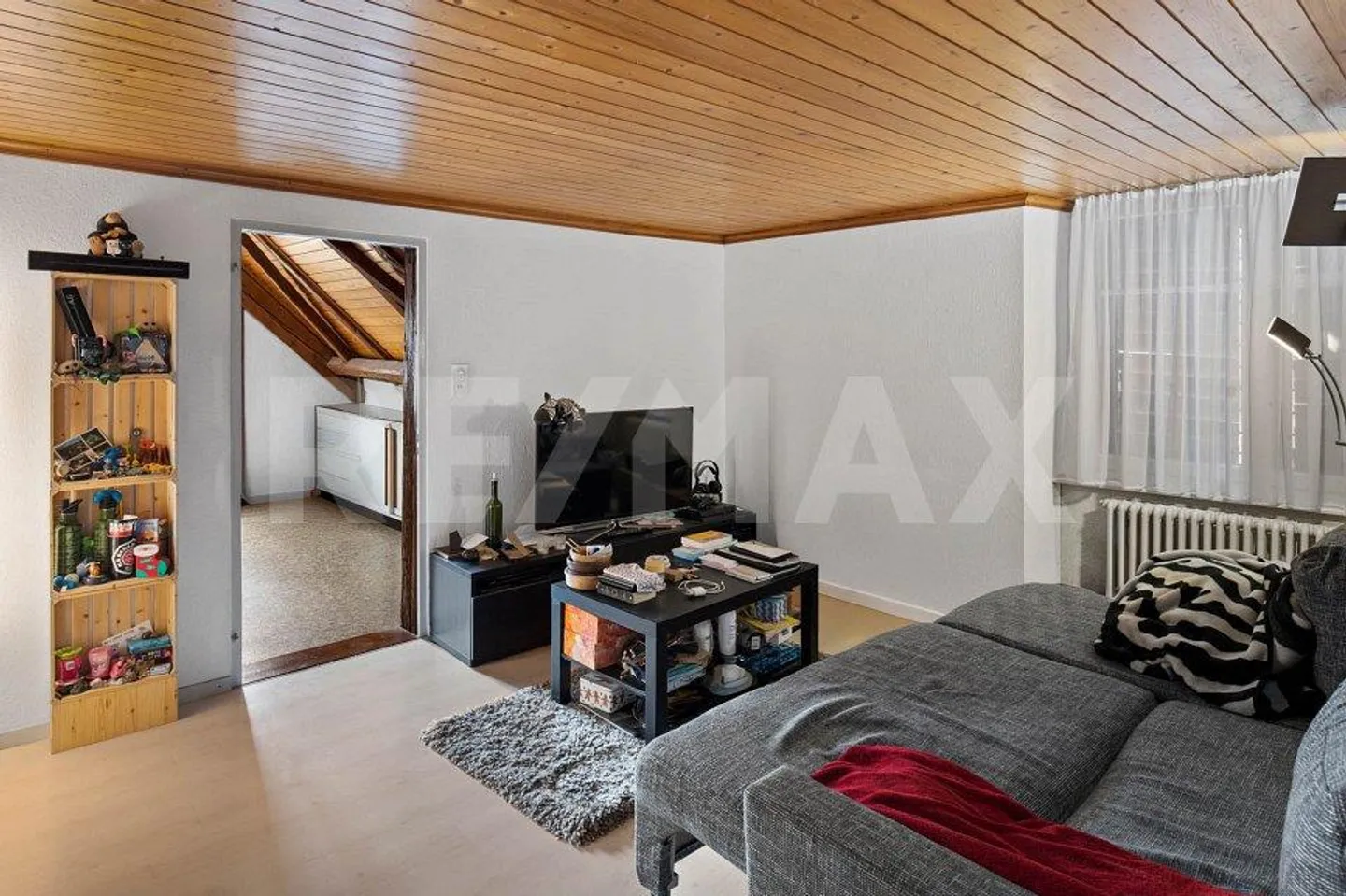 In the best location - Living and working under one roof! - Photo 12 of 13