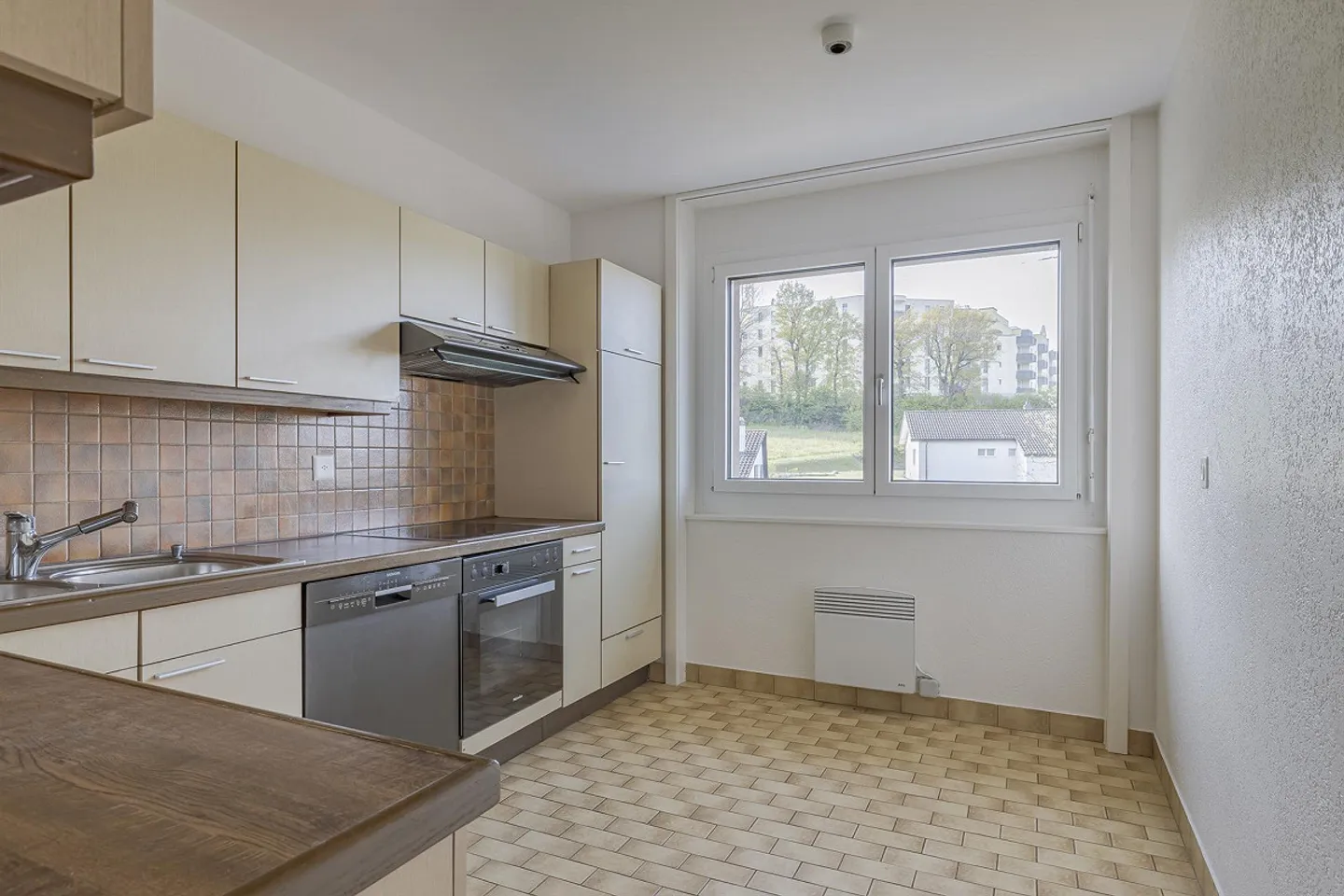 Investment property with 6 apartments - Givisiez FR - Photo 9 of 14