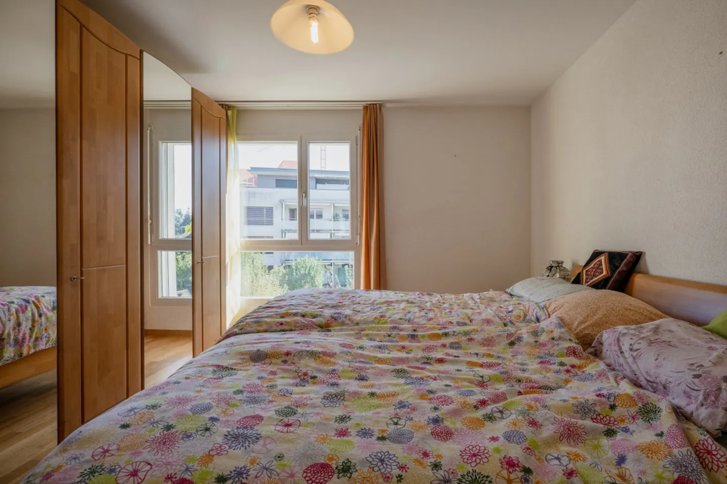 OPPORTUNITY TO GRAB IN THE HEART OF ESTAVAYER: Bright 4.5-room apartment - Photo 10 of 14