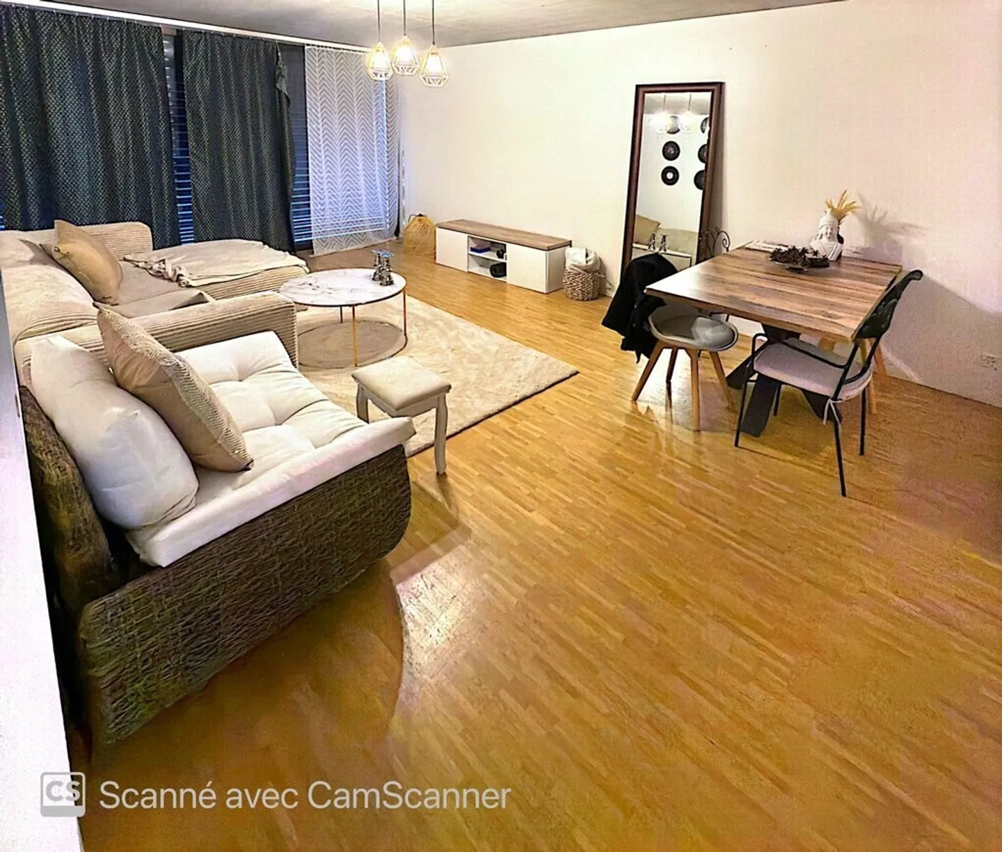 Apartment for rent - Photo 3 of 9