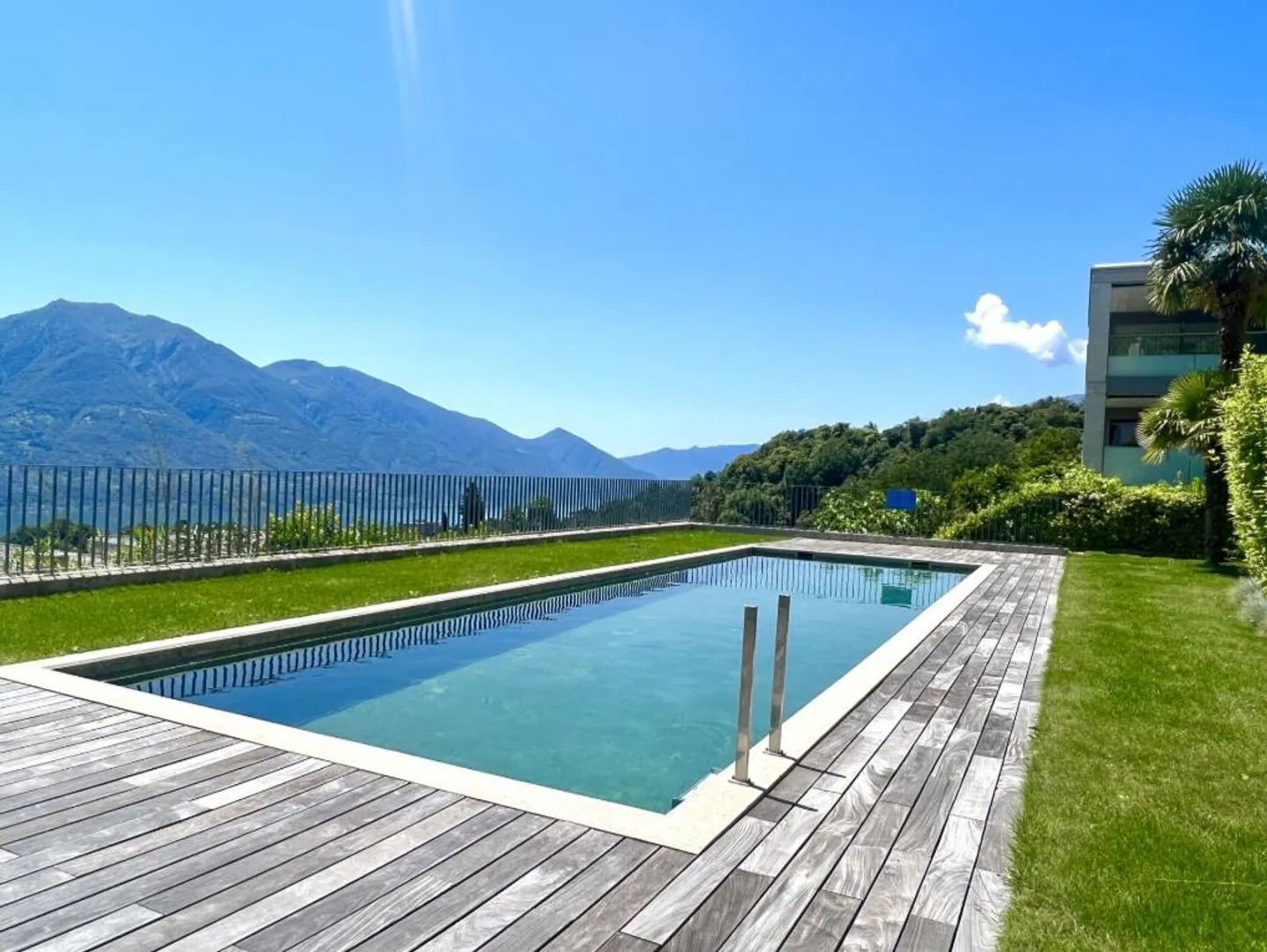 Appartement Charmant avec Vue sur le Lac - Photo 1 sur 1