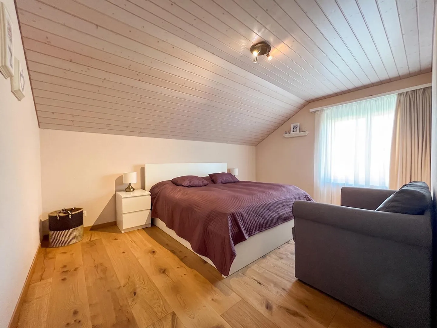 4.5 Room Attic Apartment in Gwatt - Photo 7 of 10