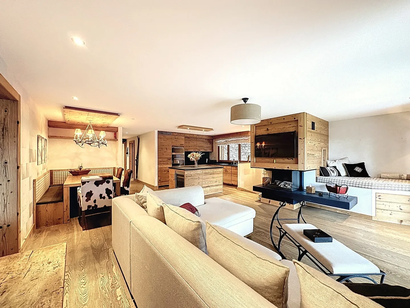 Duplex eccezionale con giardino - Ski In-Out - Foto 2 di 20