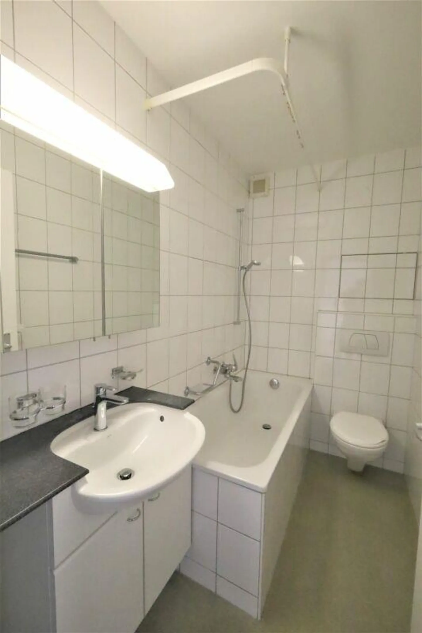 Appartamenti moderni in una proprietà ristrutturata nel quartiere Längi - Foto 4 di 4