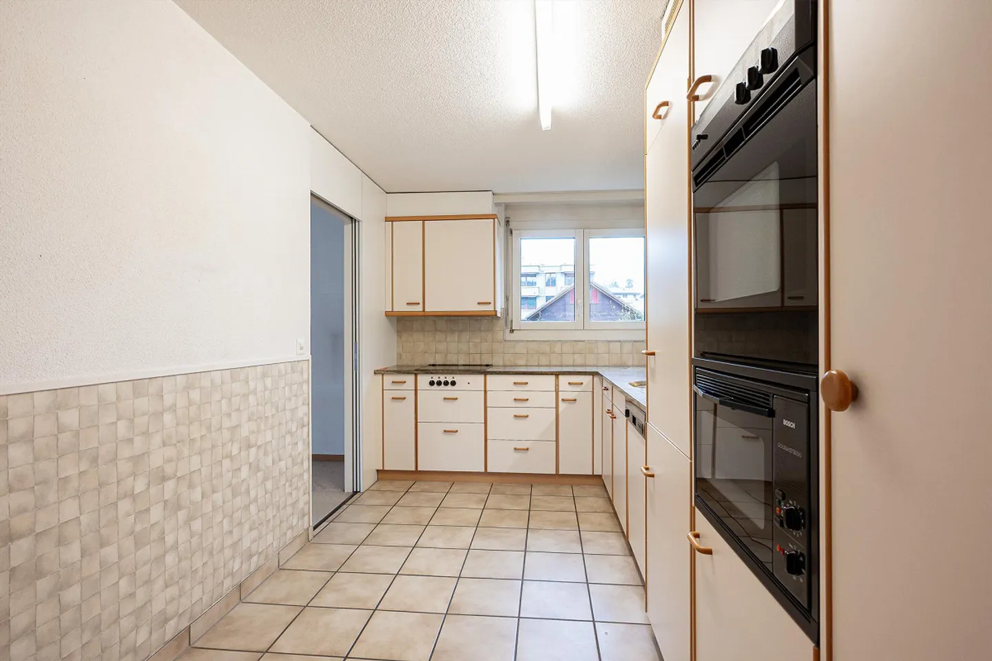 Appartamento affascinante di 4.5 stanze con balcone in vendita a Niederscherli - Foto 5 di 21