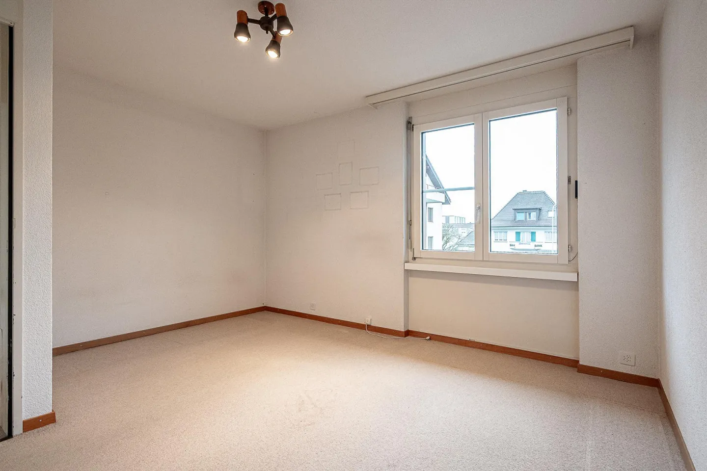 Appartamento affascinante di 4.5 stanze con balcone in vendita a Niederscherli - Foto 6 di 21