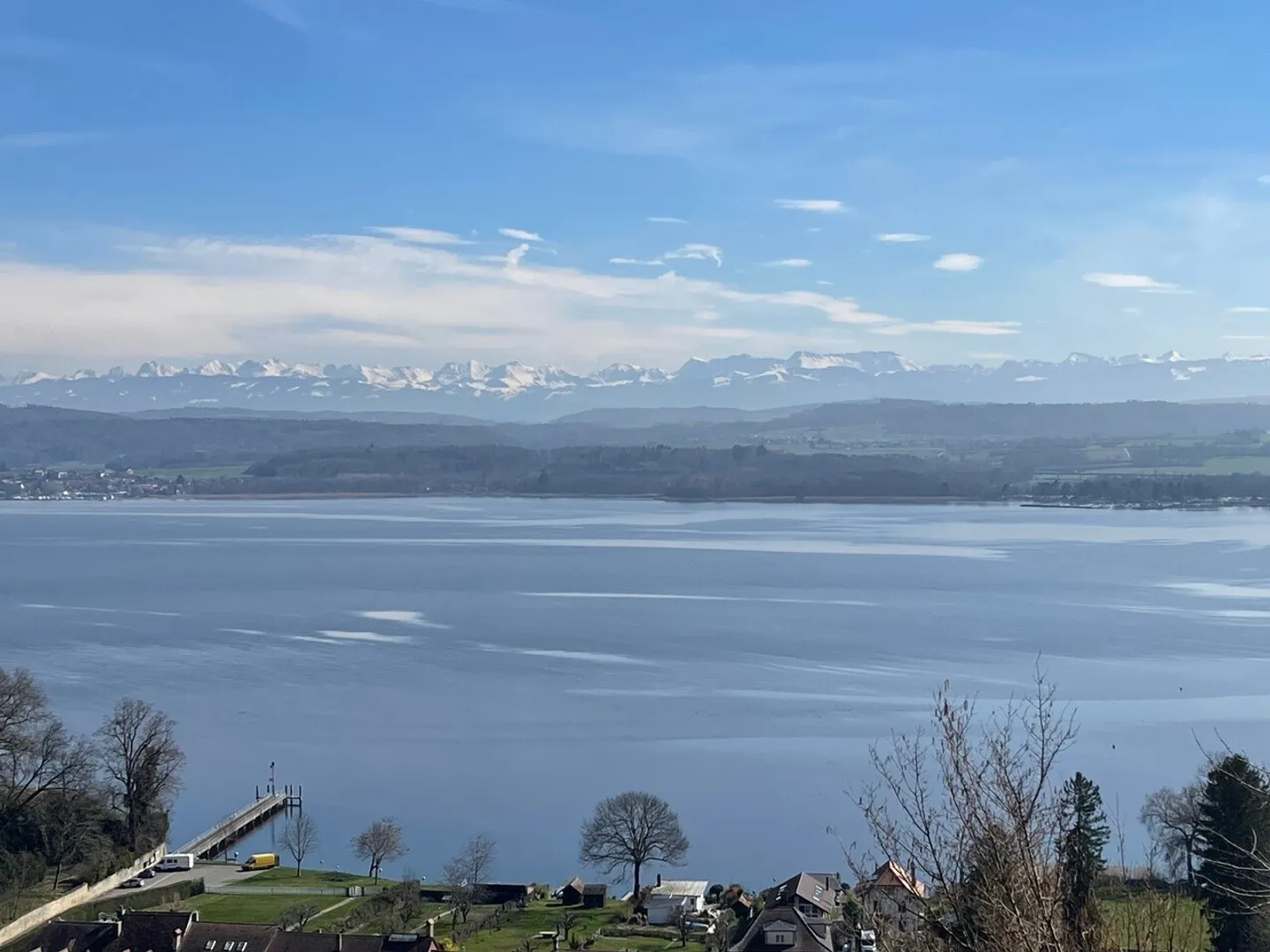 Stunning Villa with Lake View - Photo 10 of 12