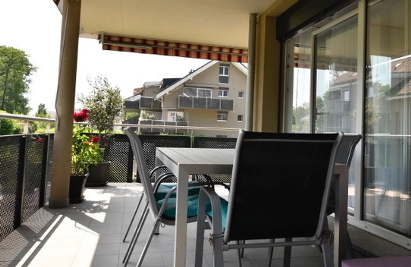 Magnifico appartamento di 3,5 locali con vista mozzafiato a Noville - Foto 9 di 12