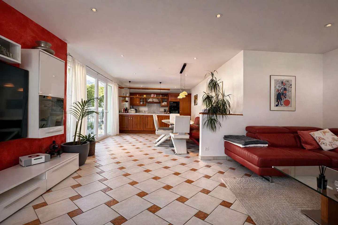 Single-family house with garden, mountain view and modern technology in Moghegno - Photo 3 of 19