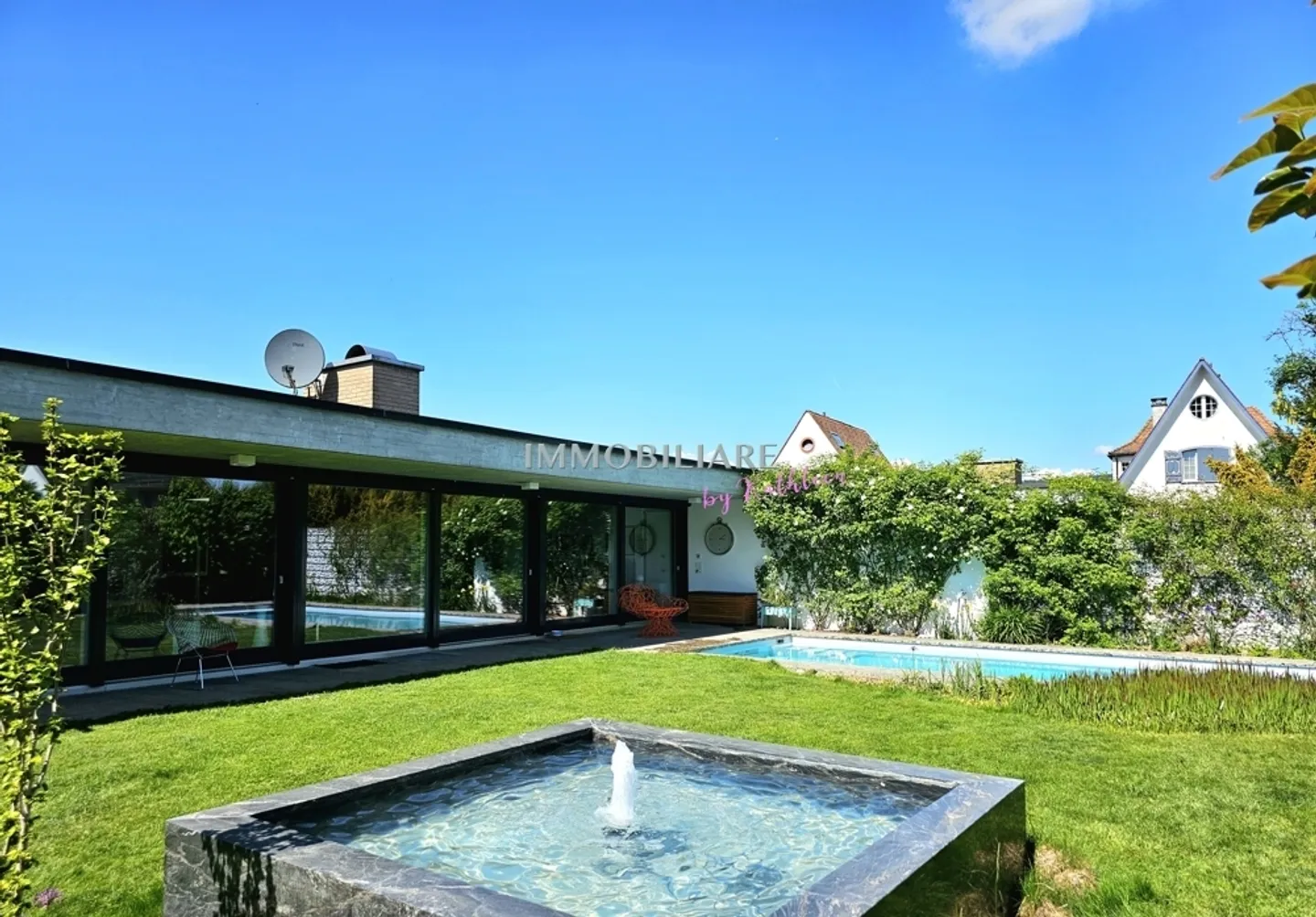 «Luxus Architektenvilla mit höchster Energieeffizienz und Baureserve» - Foto 11 von 13