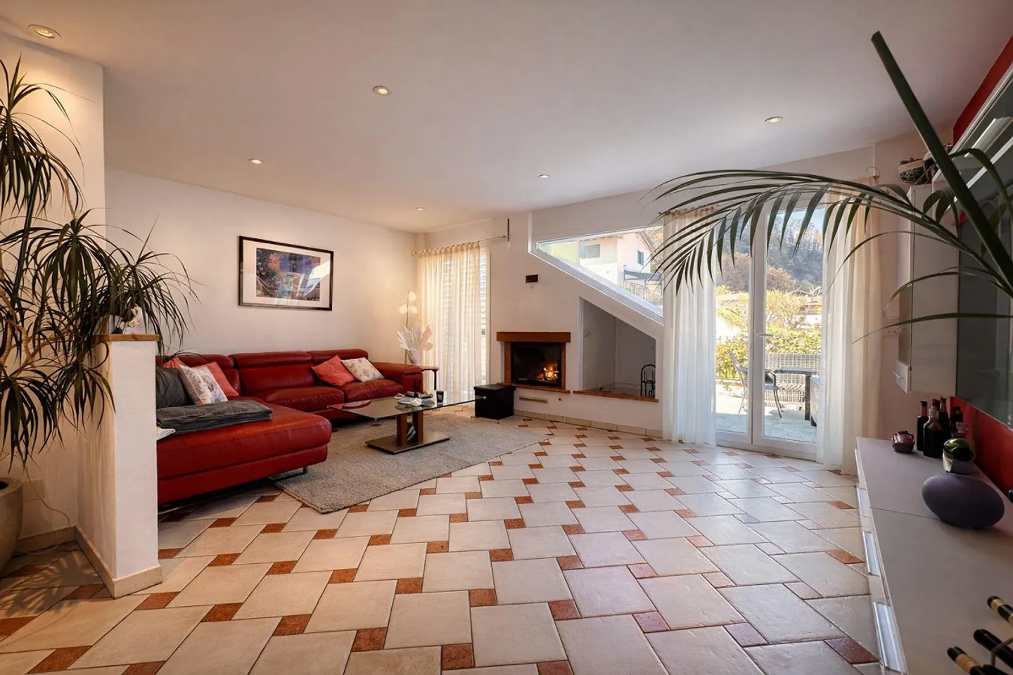 Single-family house with garden, mountain view and modern technology in Moghegno - Photo 5 of 19