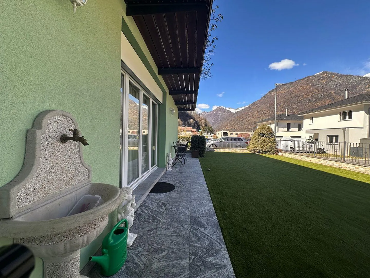 Single-family house with garden, mountain view and modern technology in Moghegno - Photo 7 of 19