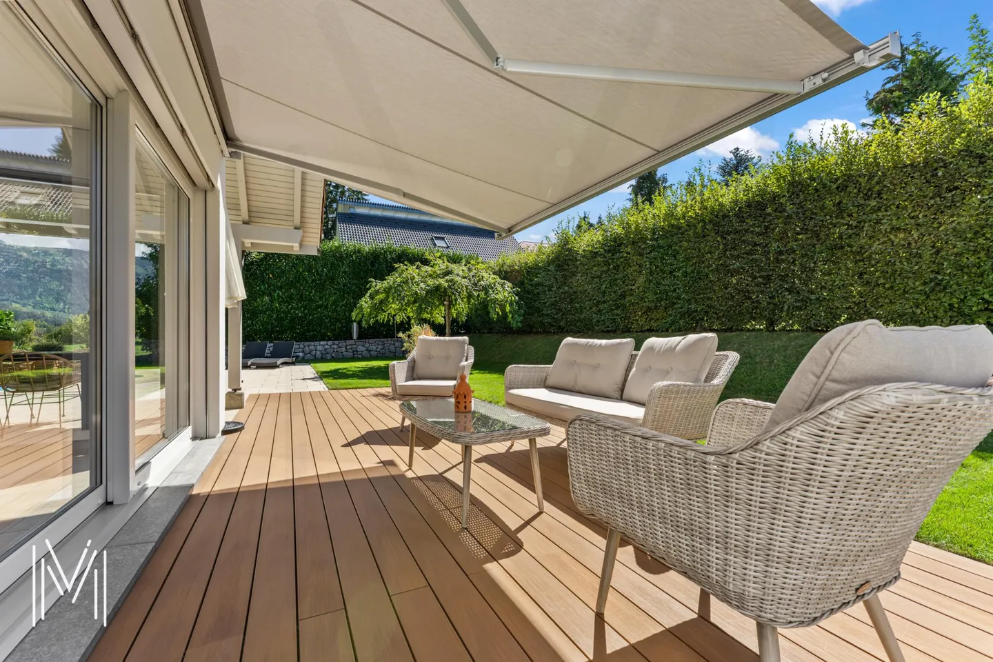 Stunning Villa with Pool and View - Photo 7 of 25