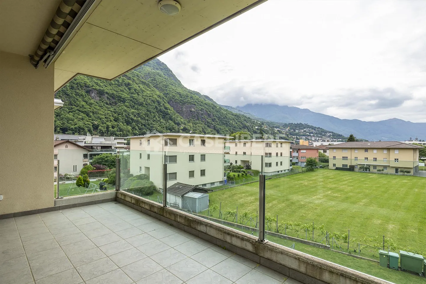 ELEGANT 4.5 ROOMS IN BELLINZONA NORTH - Photo 9 of 15