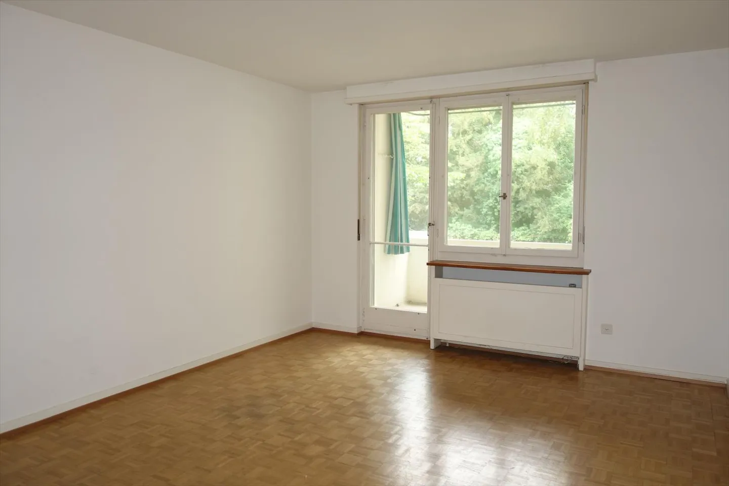 Apartment for rent - Photo 2 of 7