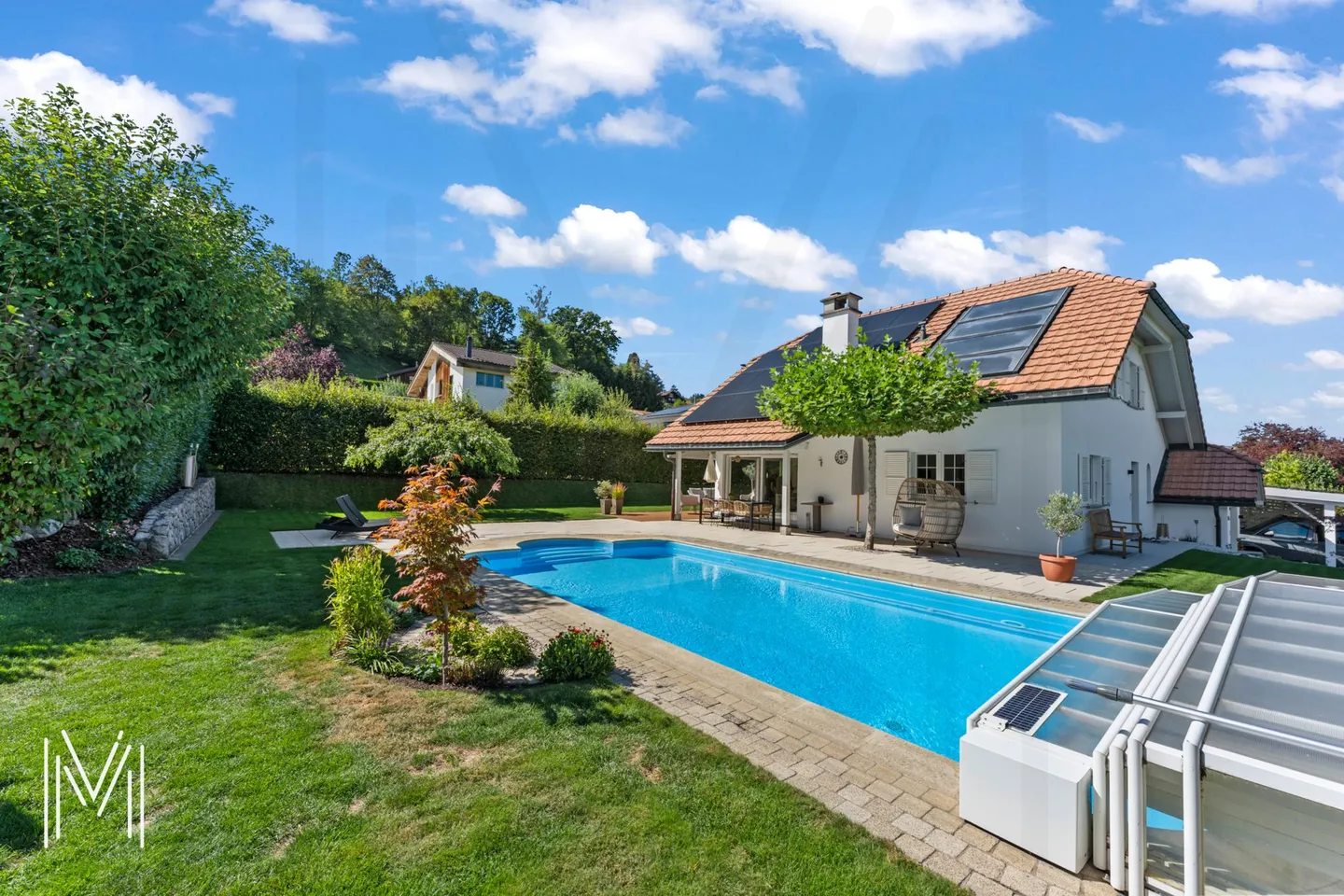 Stunning Villa with Pool and View - Photo 24 of 25
