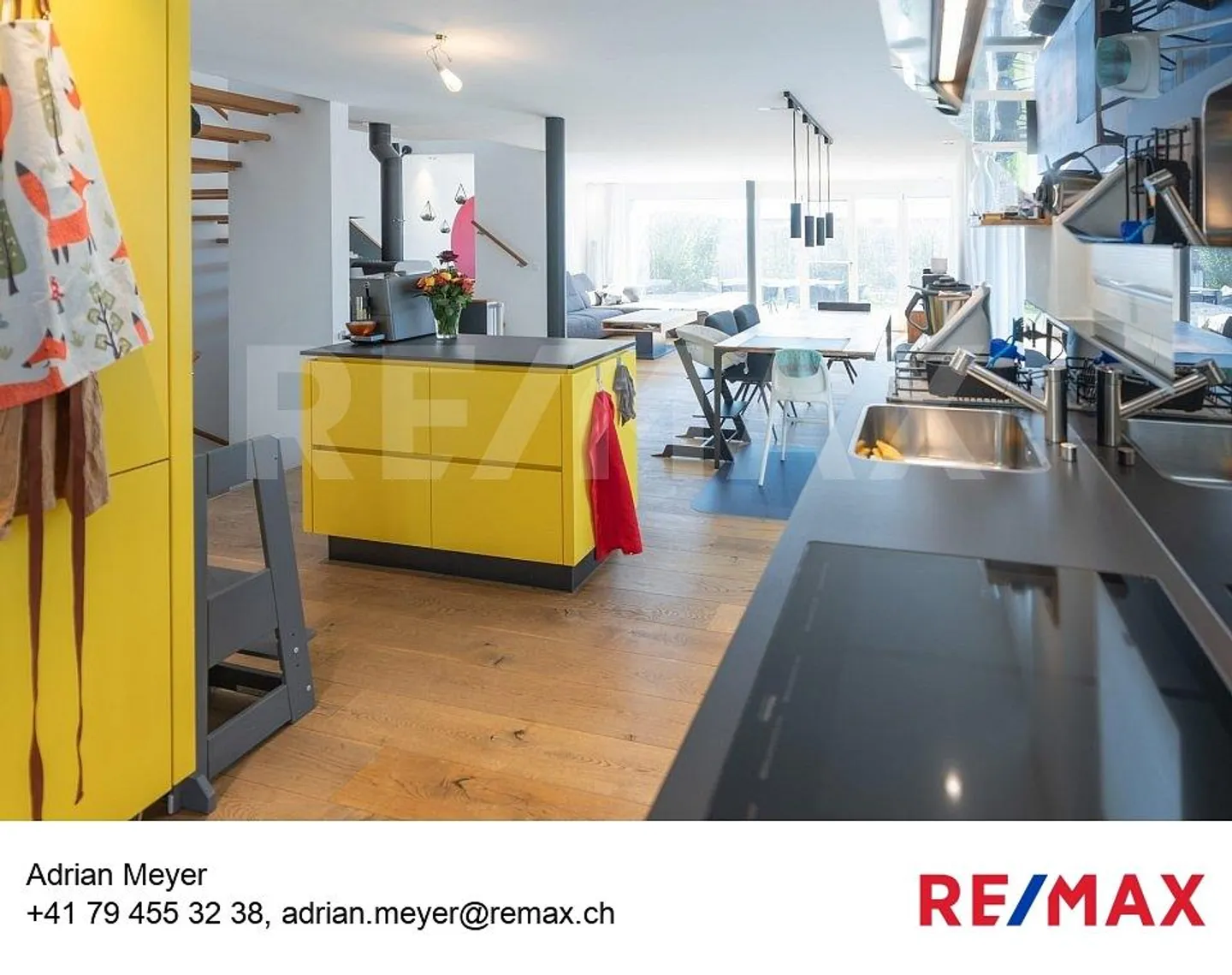 Living in the Green: 4½ Room Semi-Detached House for Families - Photo 1 of 13